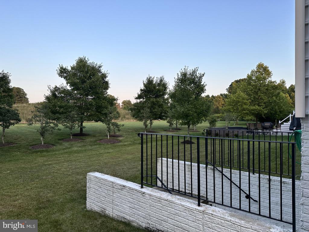 BALMORAL-PLAT 10> - Residential