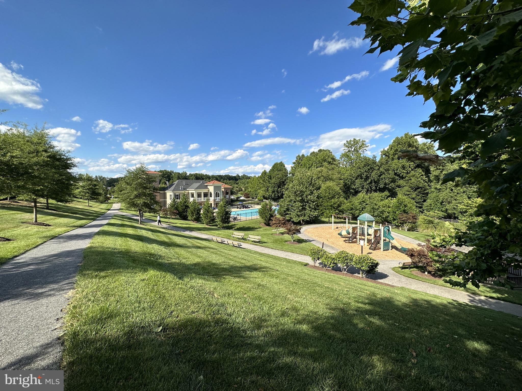 BALMORAL-PLAT 10> - Residential