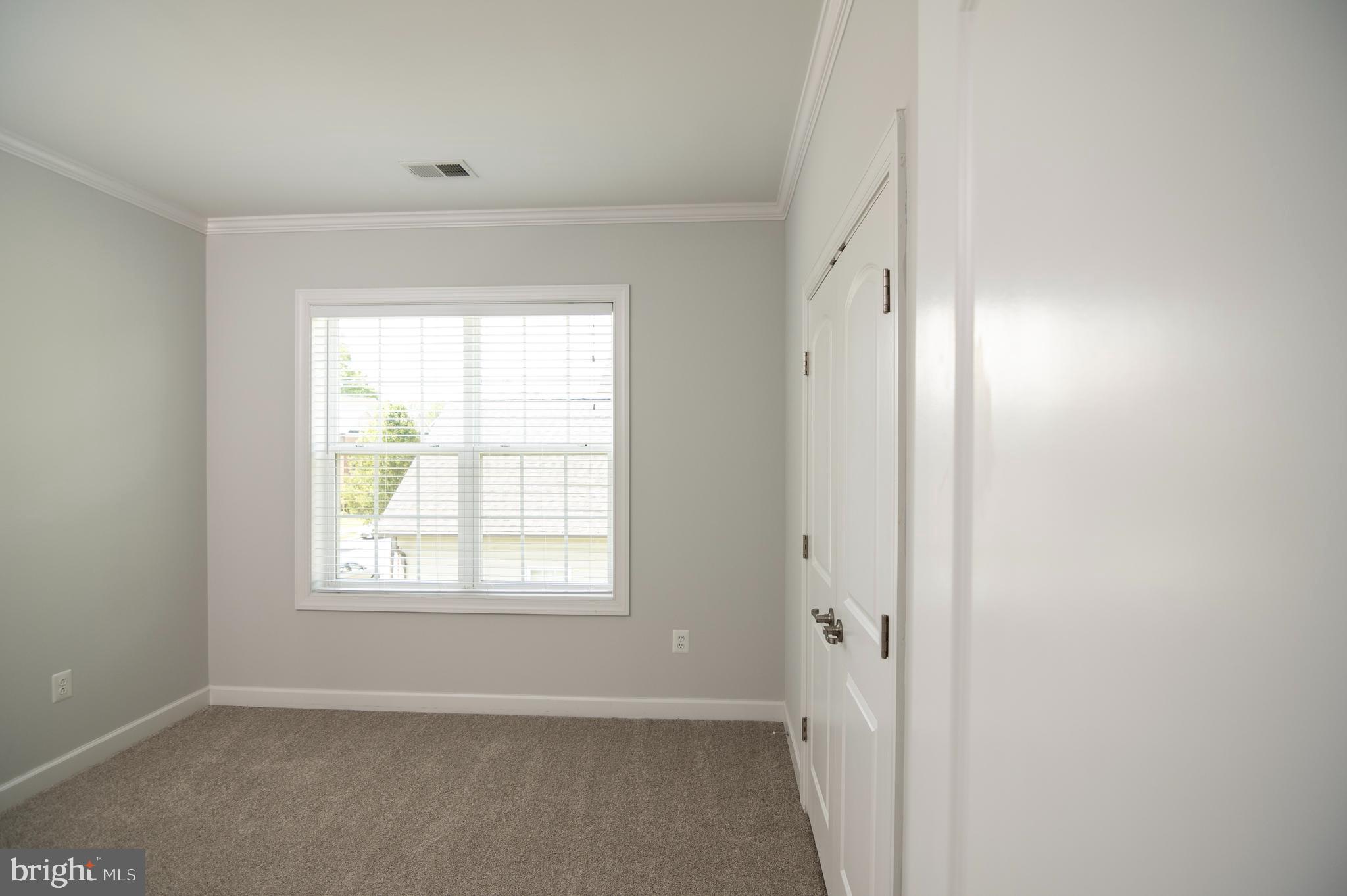 BALMORAL-PLAT 10> - Residential