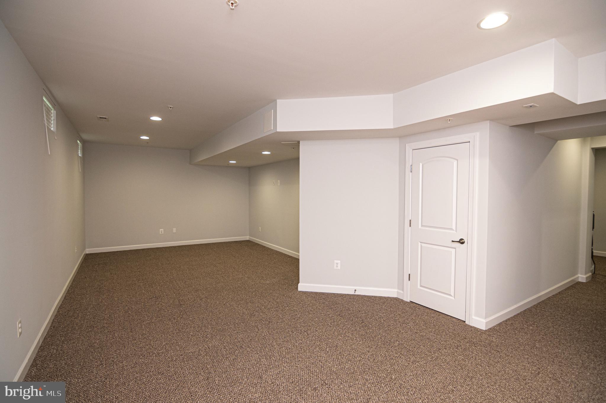 BALMORAL-PLAT 10> - Residential