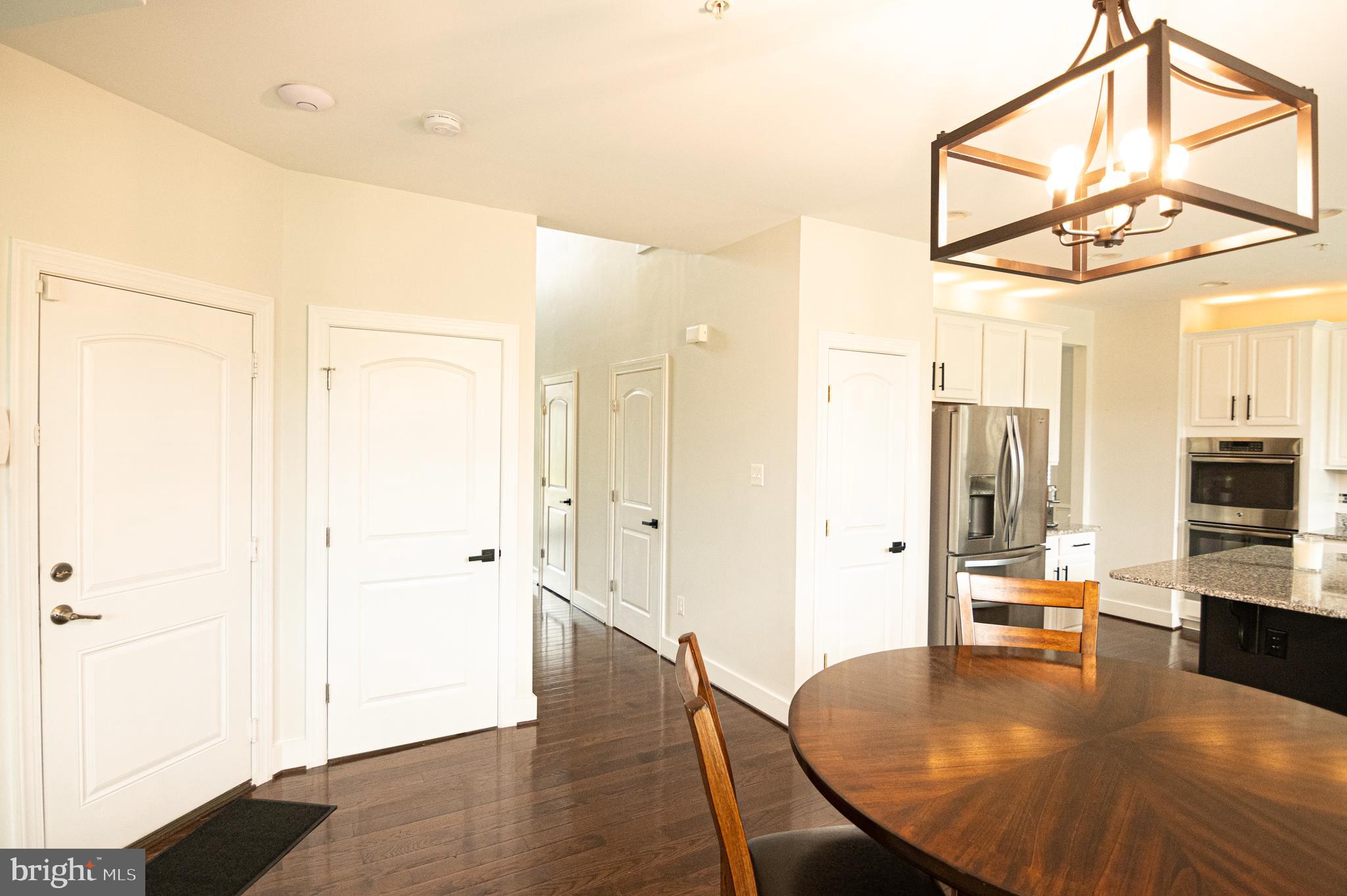 BALMORAL-PLAT 10> - Residential