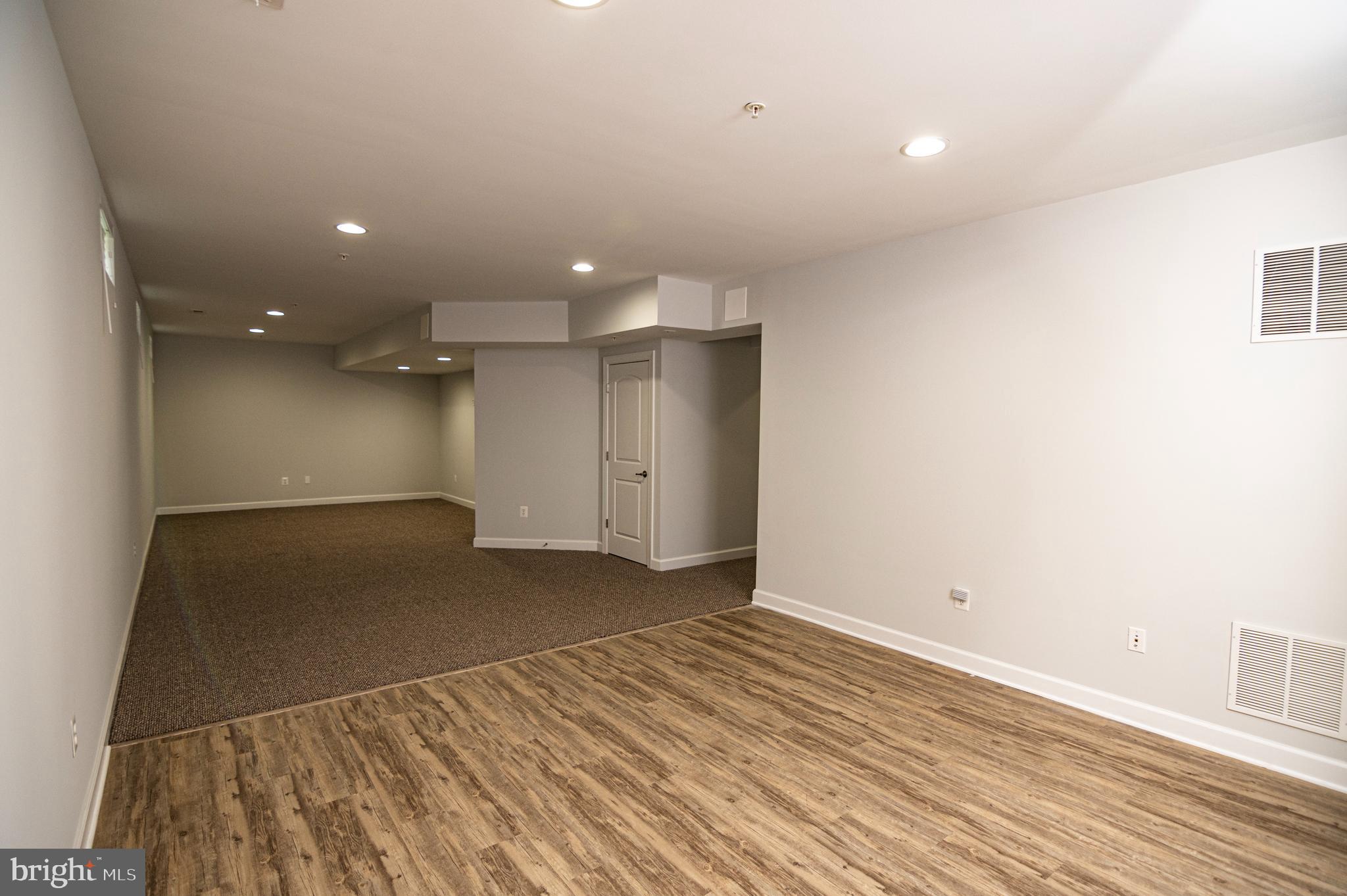 BALMORAL-PLAT 10> - Residential