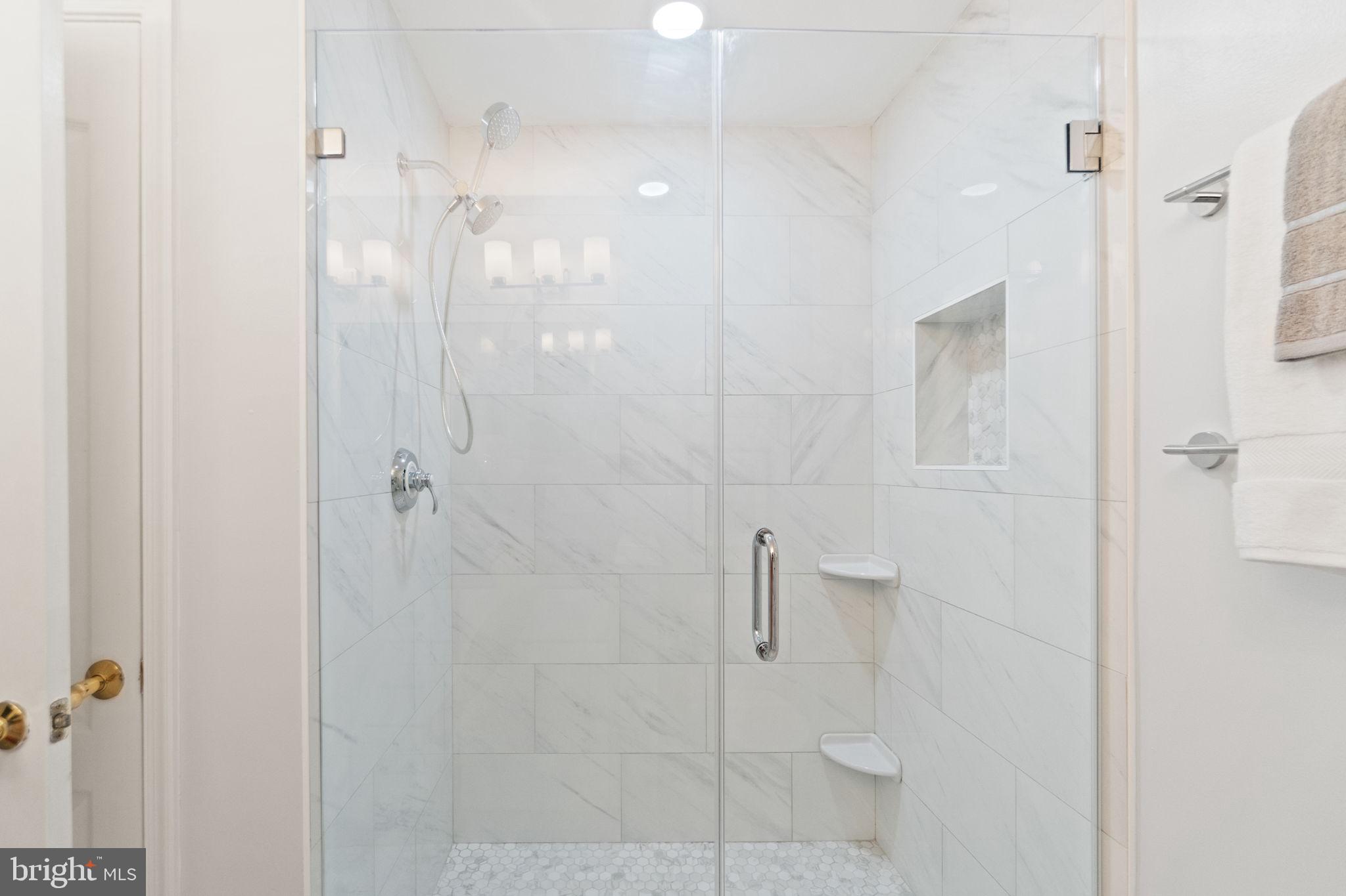 KINGSGATE - Residential