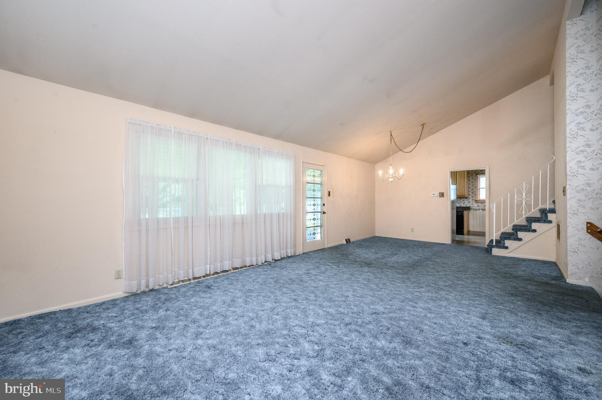 422 KING GEORGE ROAD