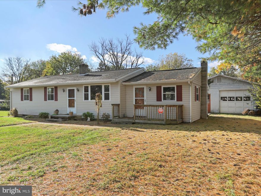 Welcome to this well-maintained rancher, perfectly suited for a young family! Located just off a main road in a growing, developing area, this home offers convenience and comfort with room to expand.
Enjoy a large private backyard—ideal for kids, pets, or outdoor entertaining. Inside, you’ll find a cozy sitting room and built-in bookshelves that add character and warmth.
The detached garage was formerly used as a sign shop and comes equipped with separate heating, plumbing, and a half bath, offering endless potential for a home business, workshop, or creative studio.
Situated close to schools and local amenities, this property combines peaceful living with practical access to everything you need.
Don’t miss this opportunity to own a home with charm, flexibility, and plenty of space to grow.