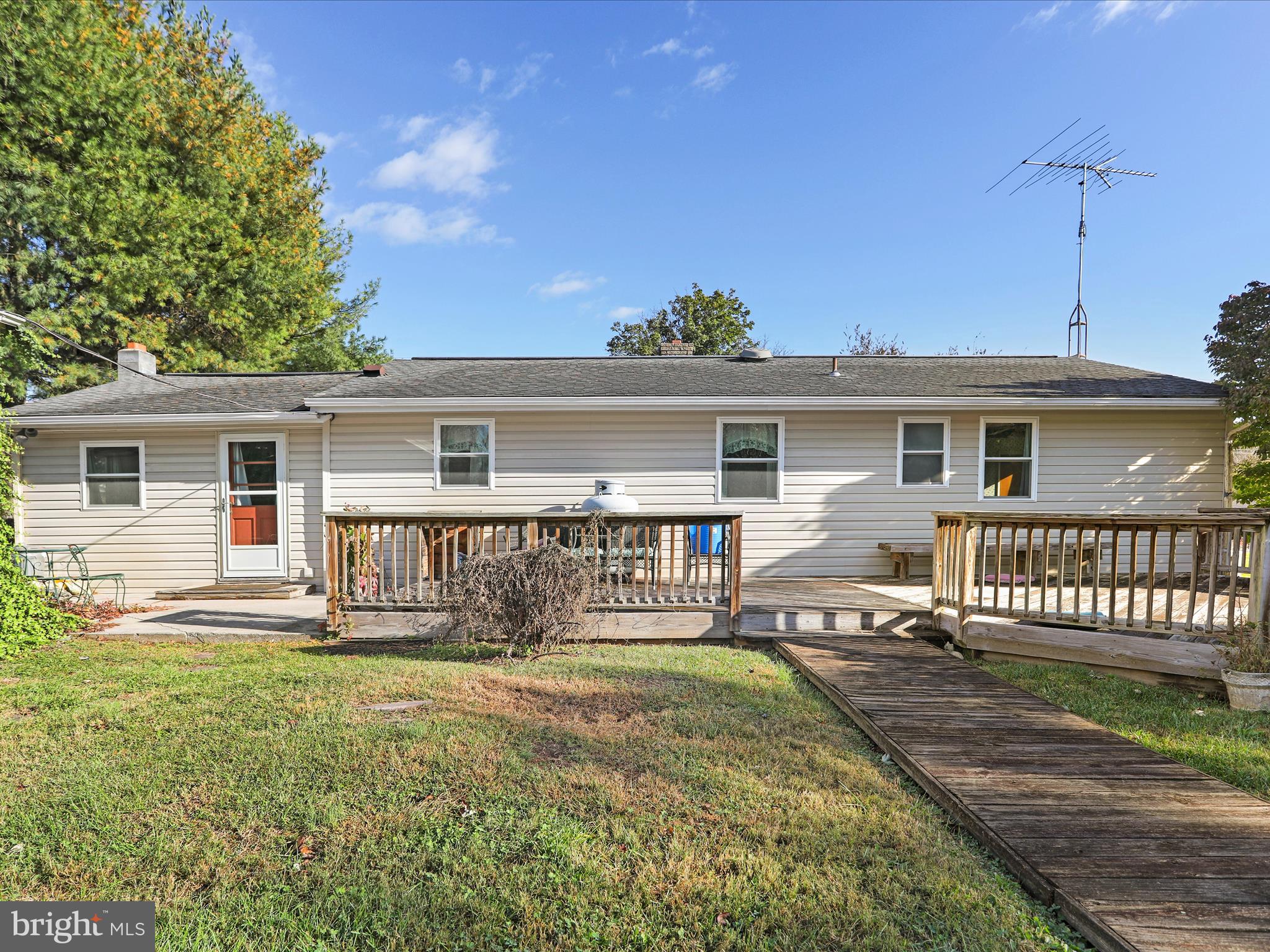 BUNKER HILL - Residential