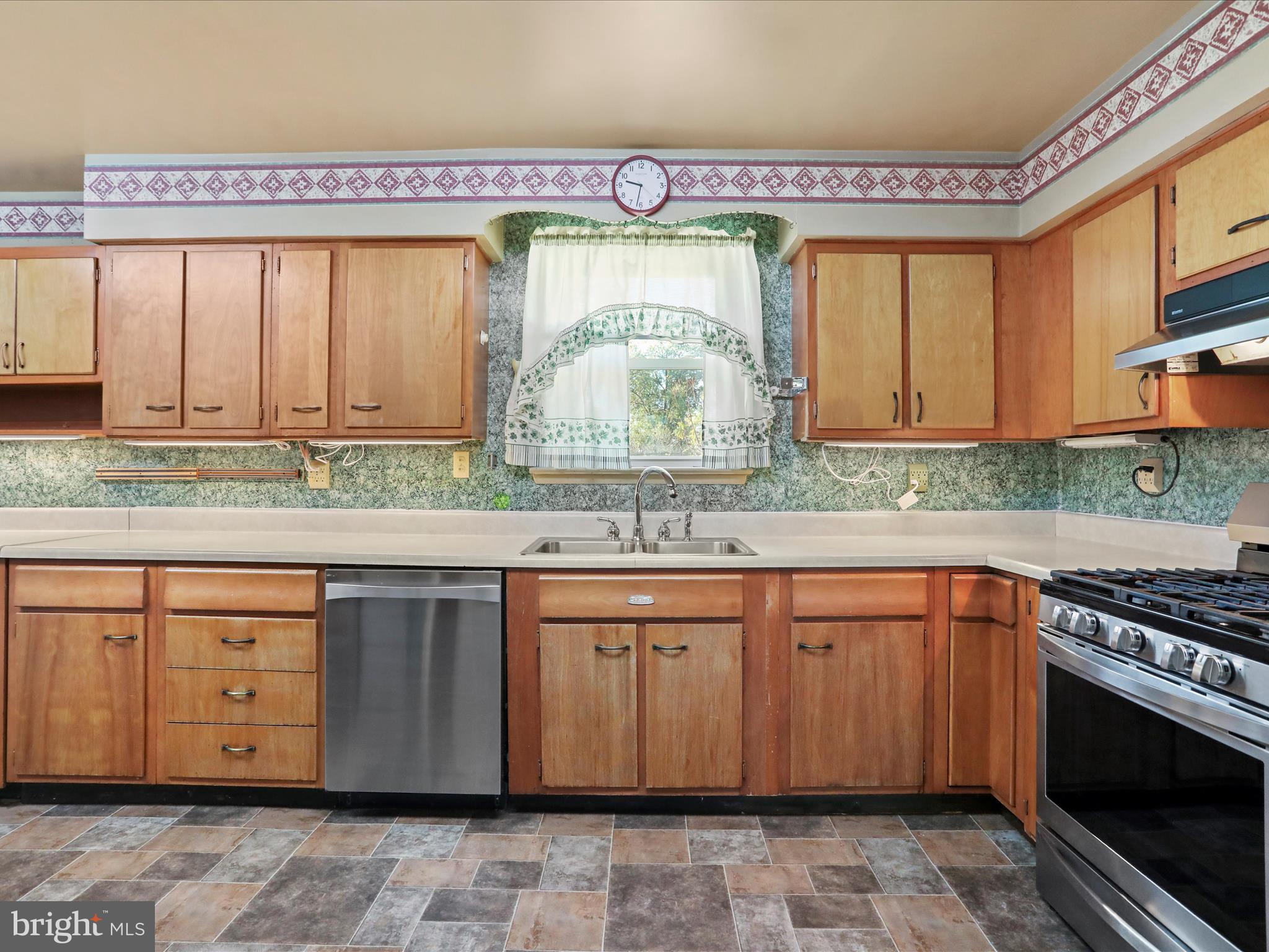 BUNKER HILL - Residential