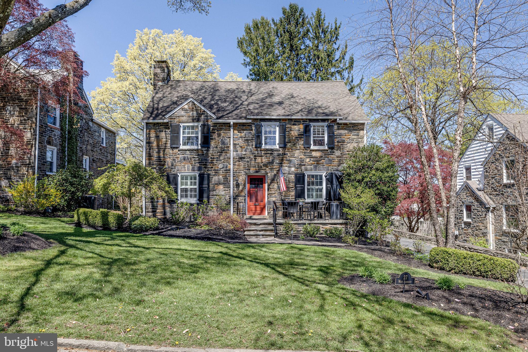 COLLEGE PARK - Residential