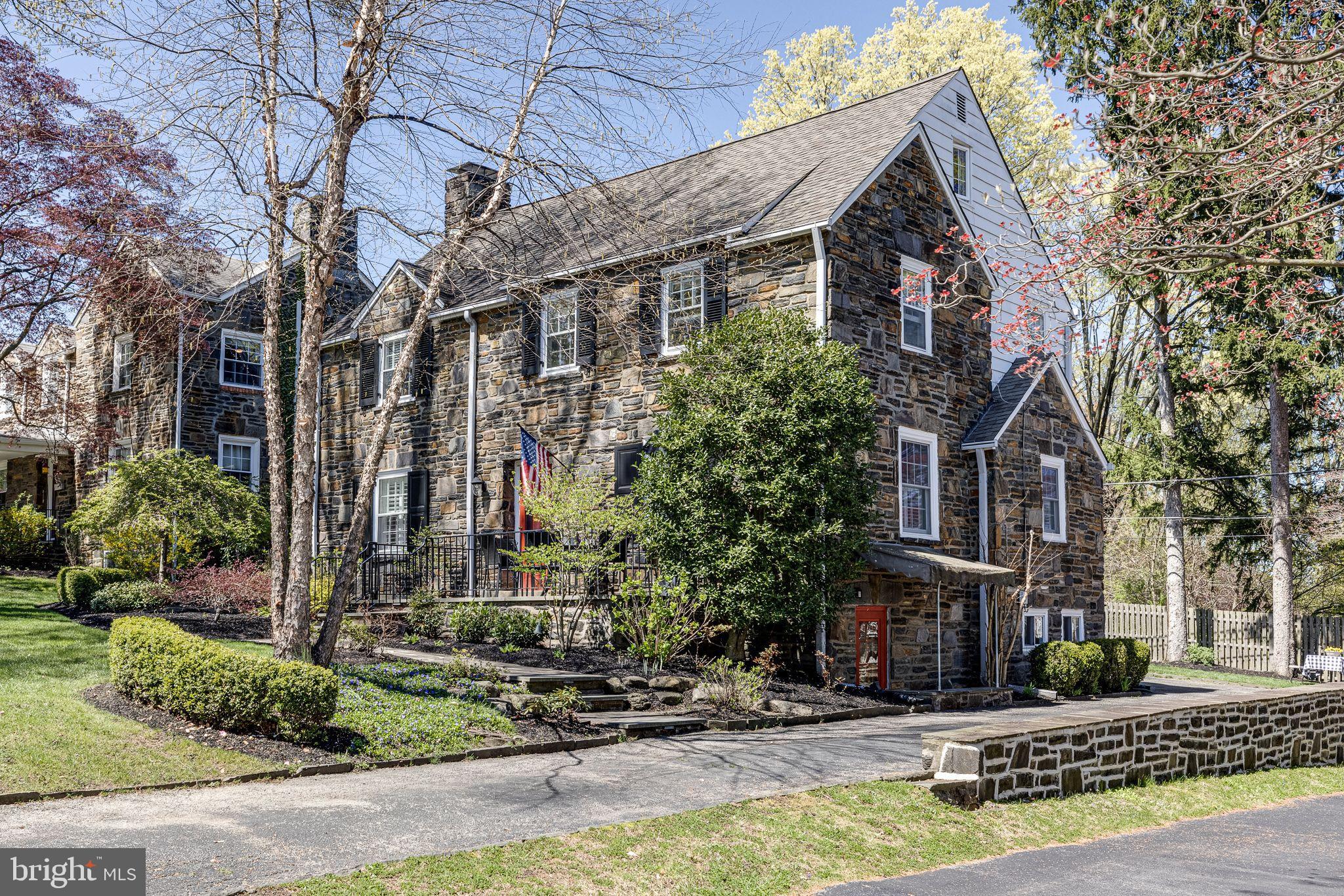 COLLEGE PARK - Residential