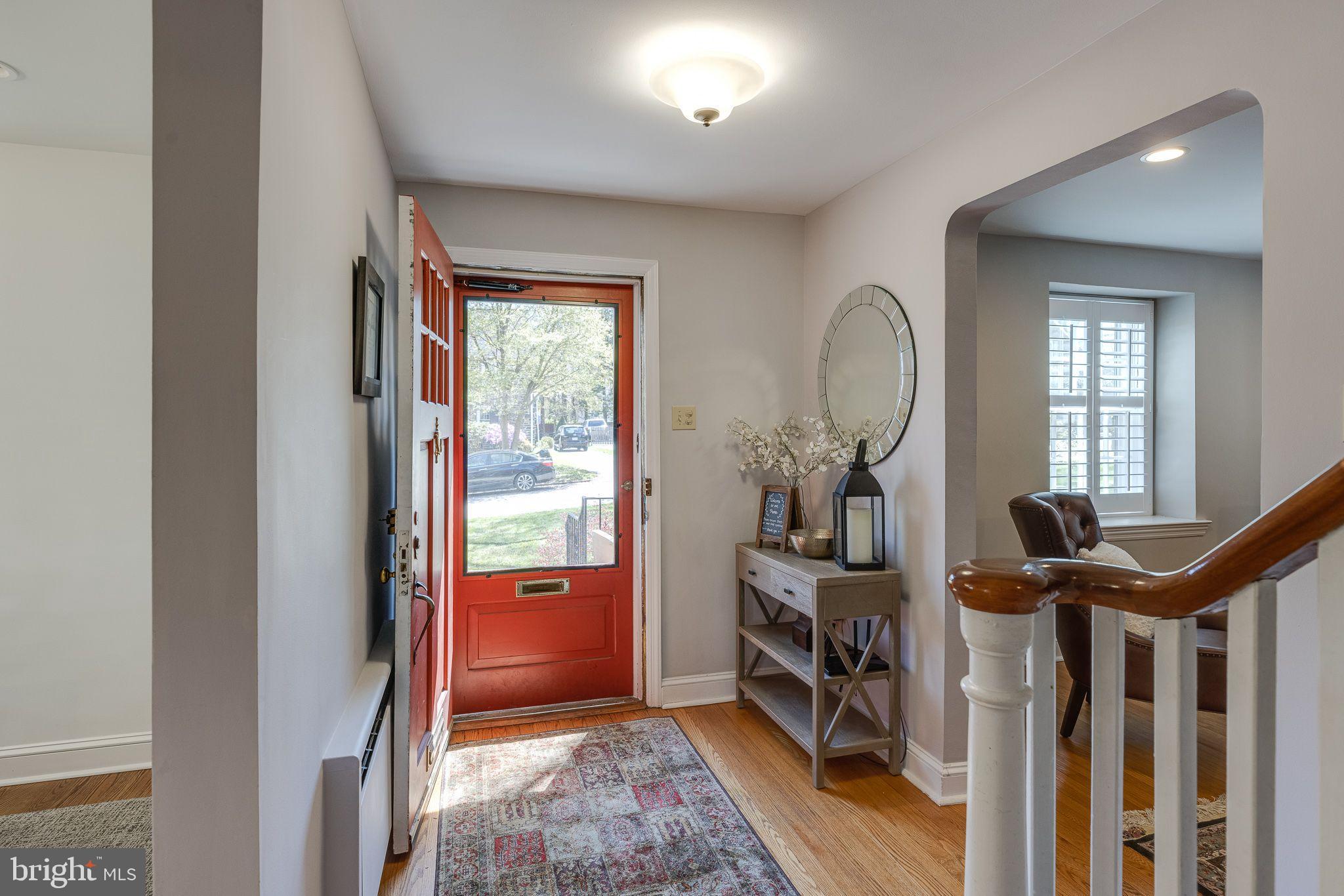 COLLEGE PARK - Residential