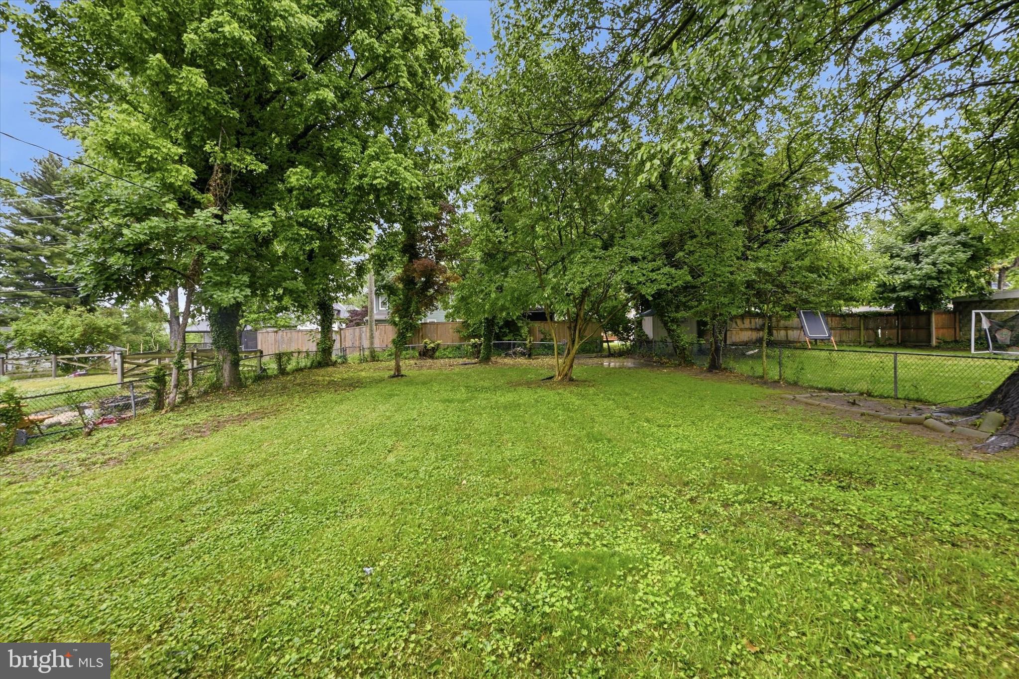 HAMILTON - Residential