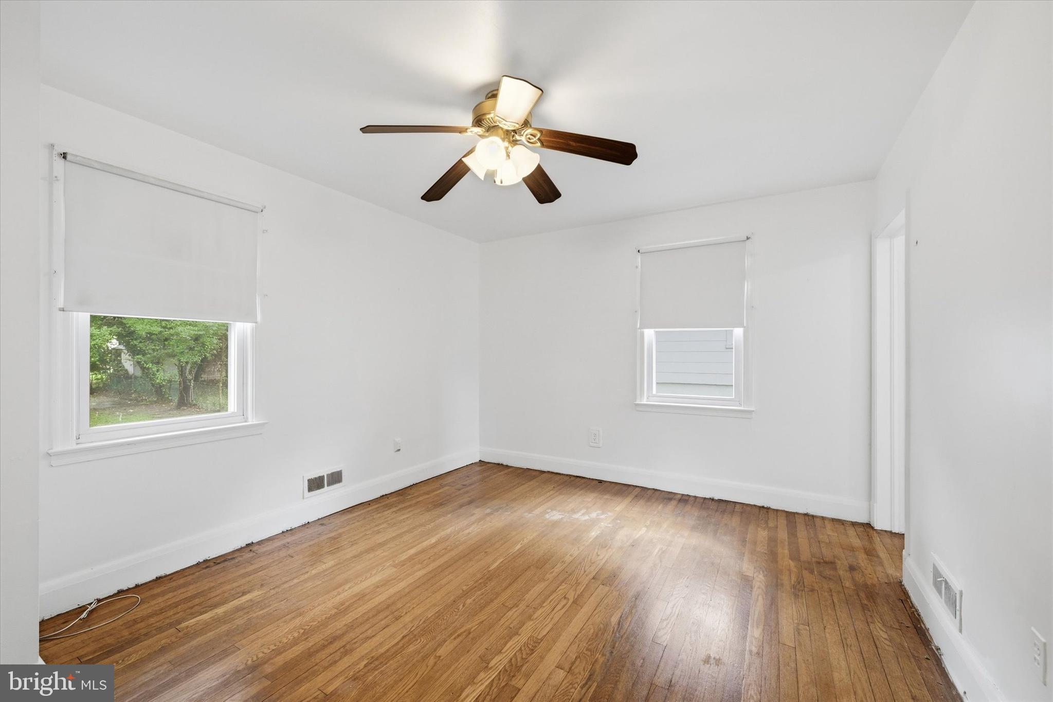 HAMILTON - Residential