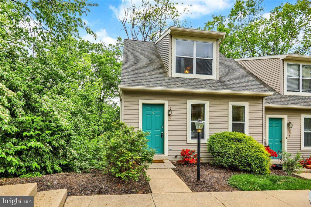 Photo of 5 Westpointe Dr, EPHRATA, PA 17522 (MLS # PALA2065470)