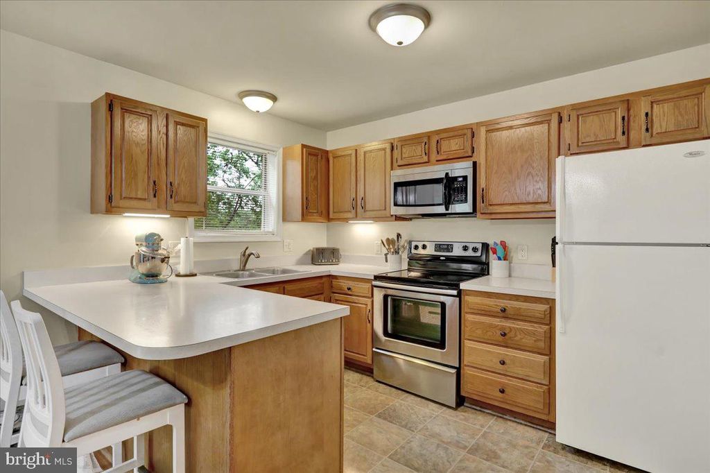 Photo of 5 Westpointe Dr, EPHRATA, PA 17522 (MLS # PALA2065470)