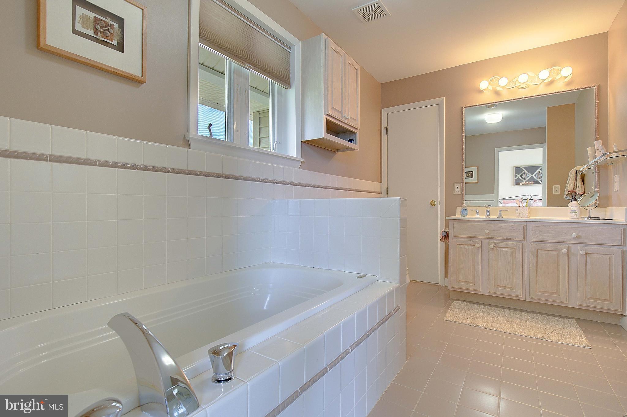 CAPE ST CLAIRE - Residential