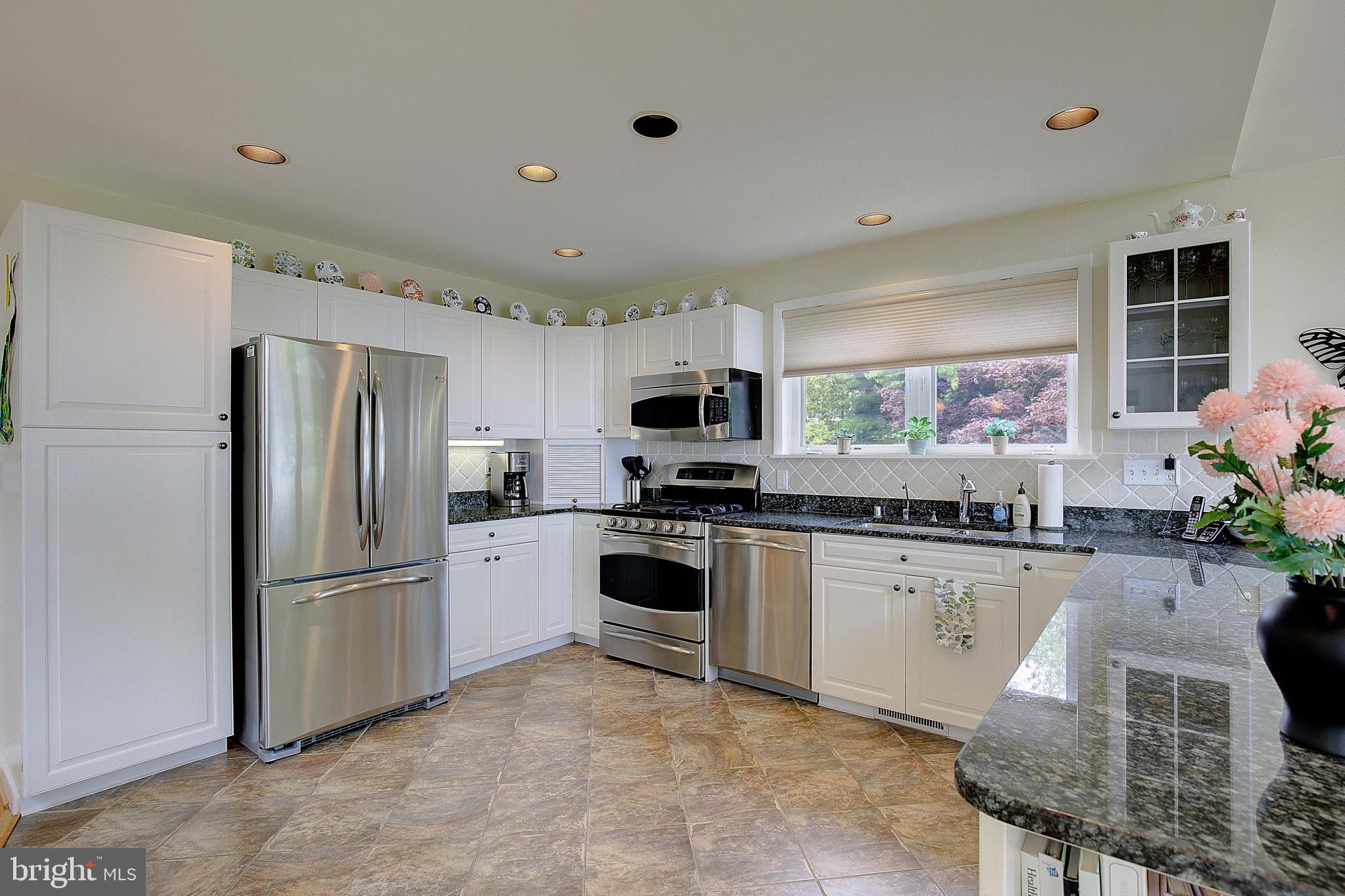 CAPE ST CLAIRE - Residential