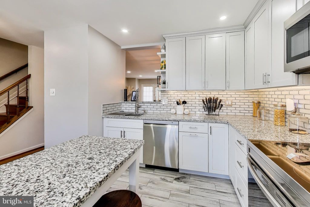 Photo of 35 Wellspring Circle, OWINGS MILLS, MD 21117 (MLS # MDBC2151270)