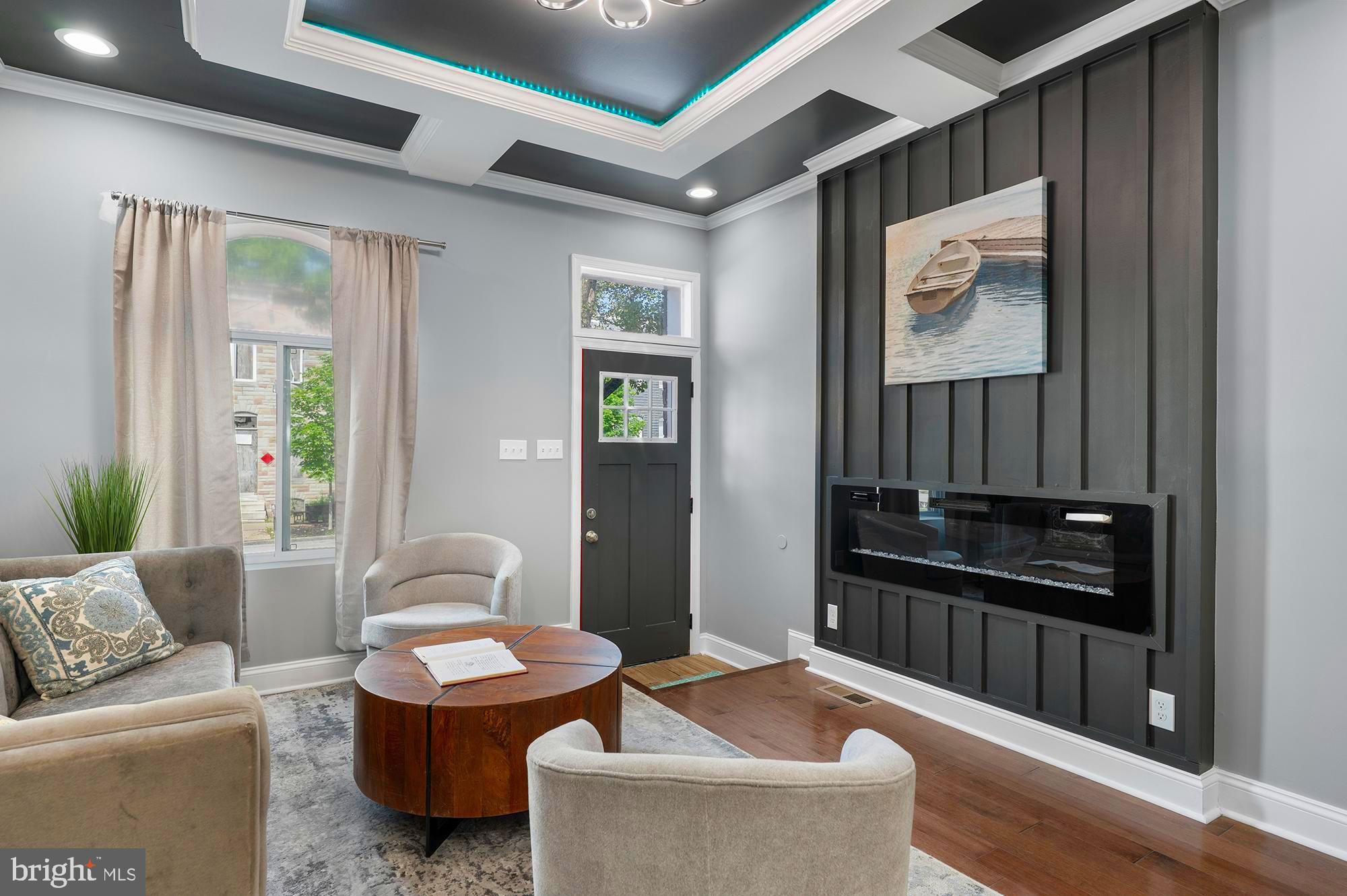 BROADWAY EAST - Residential