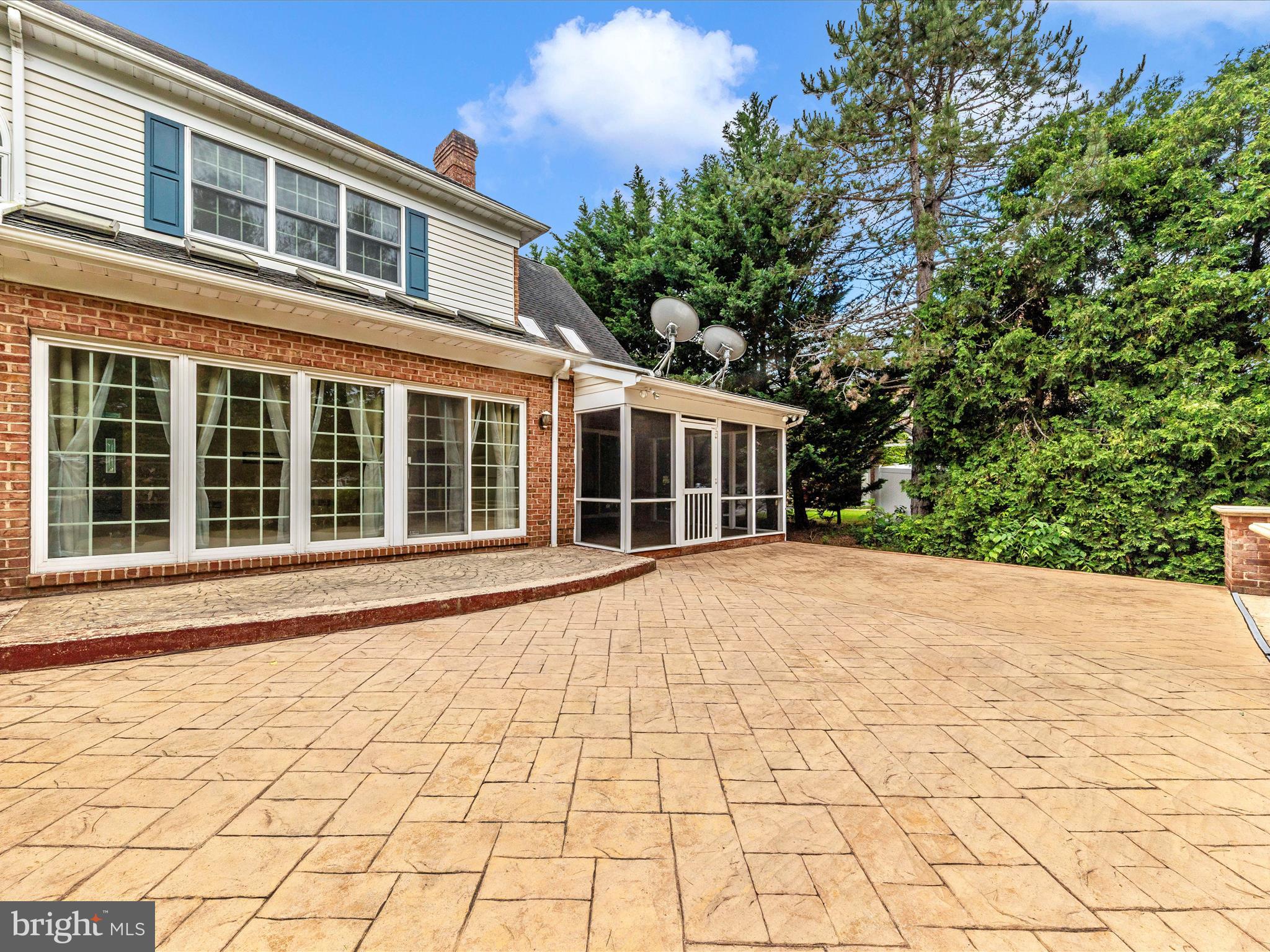 FOUNTAIN HEAD - Residential Lease