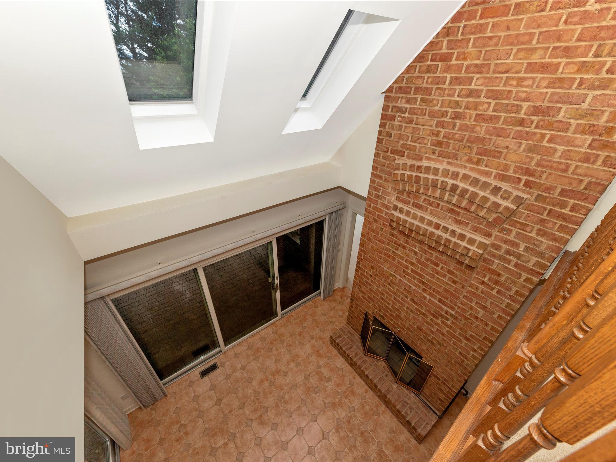 FOUNTAIN HEAD - Residential Lease