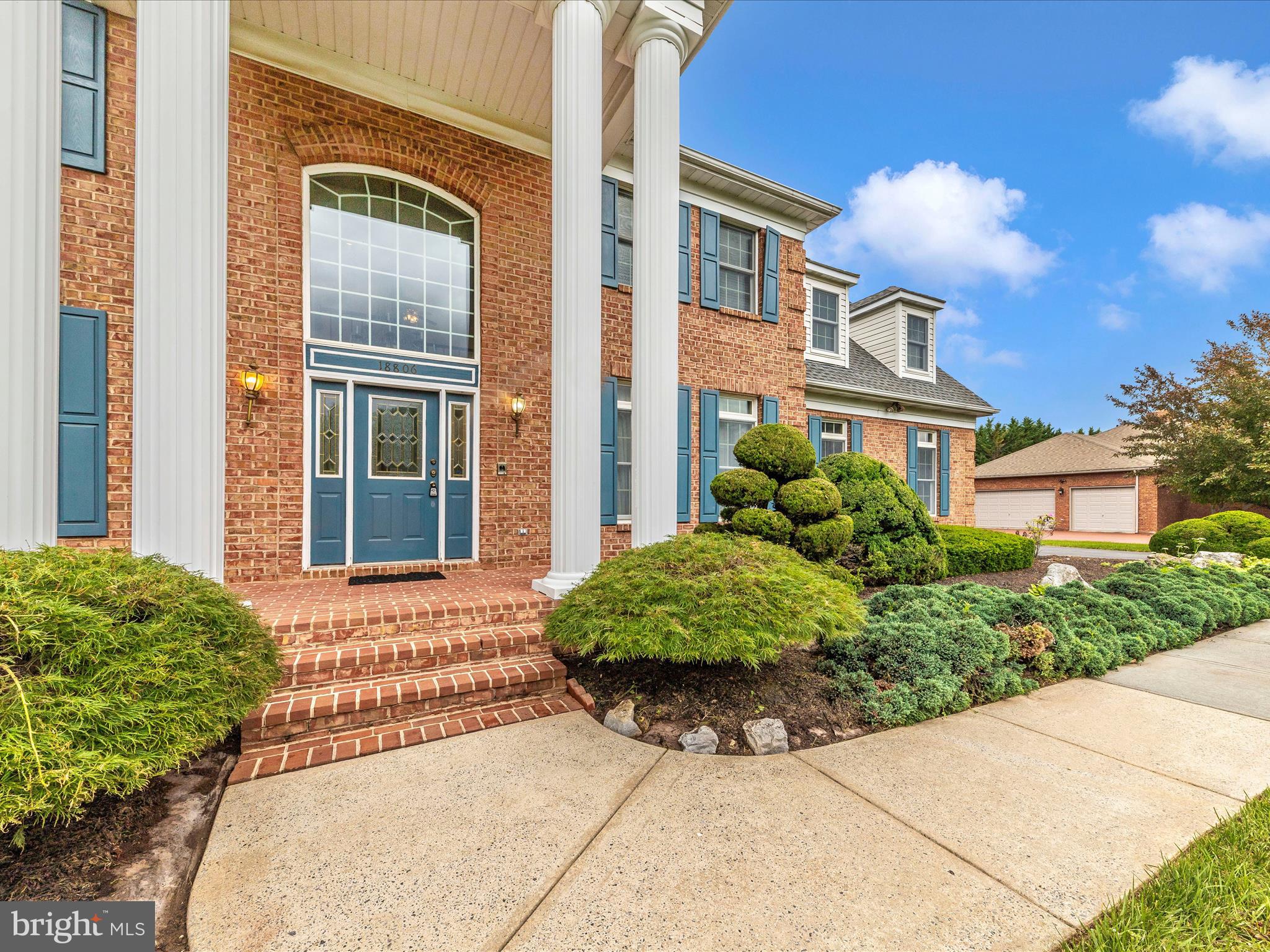 FOUNTAIN HEAD - Residential Lease