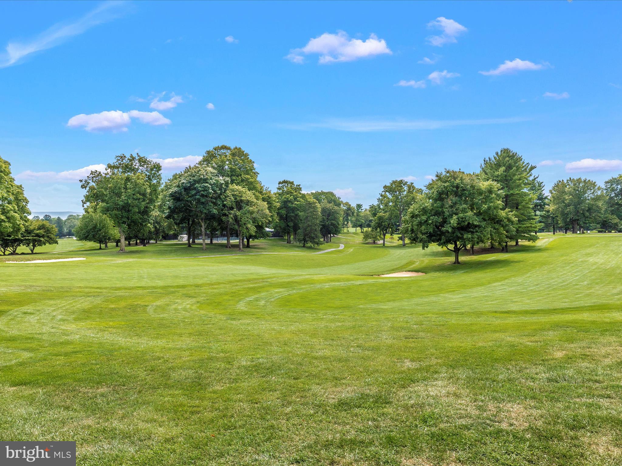 FOUNTAIN HEAD - Residential Lease