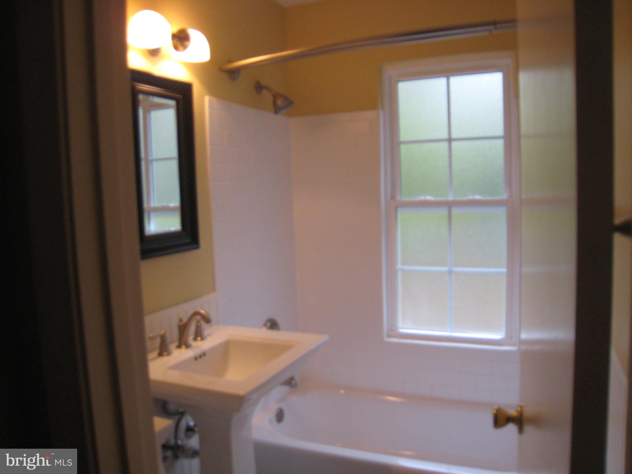 DEL RAY - Residential Lease