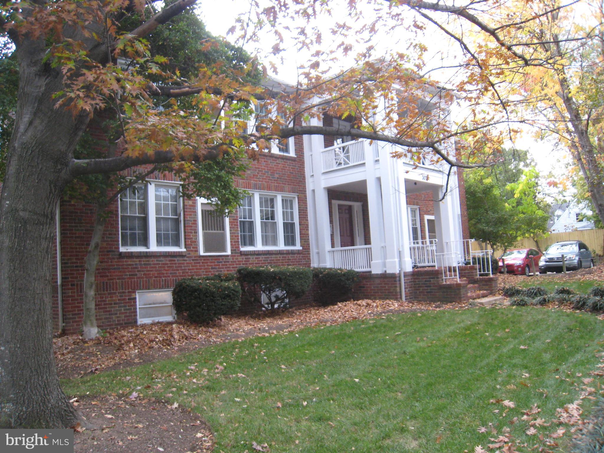 DEL RAY - Residential Lease