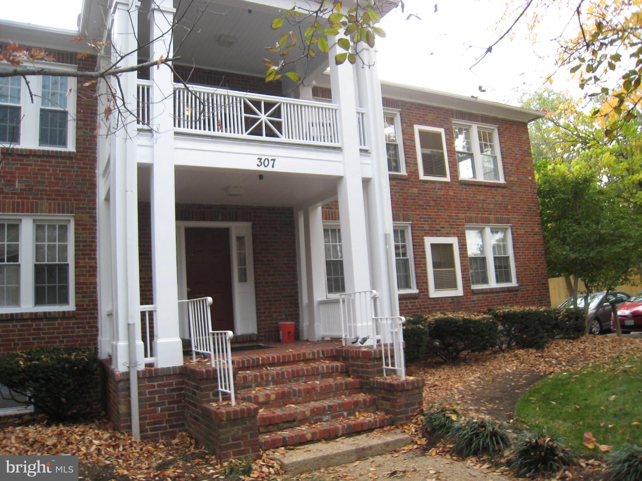 DEL RAY - Residential Lease