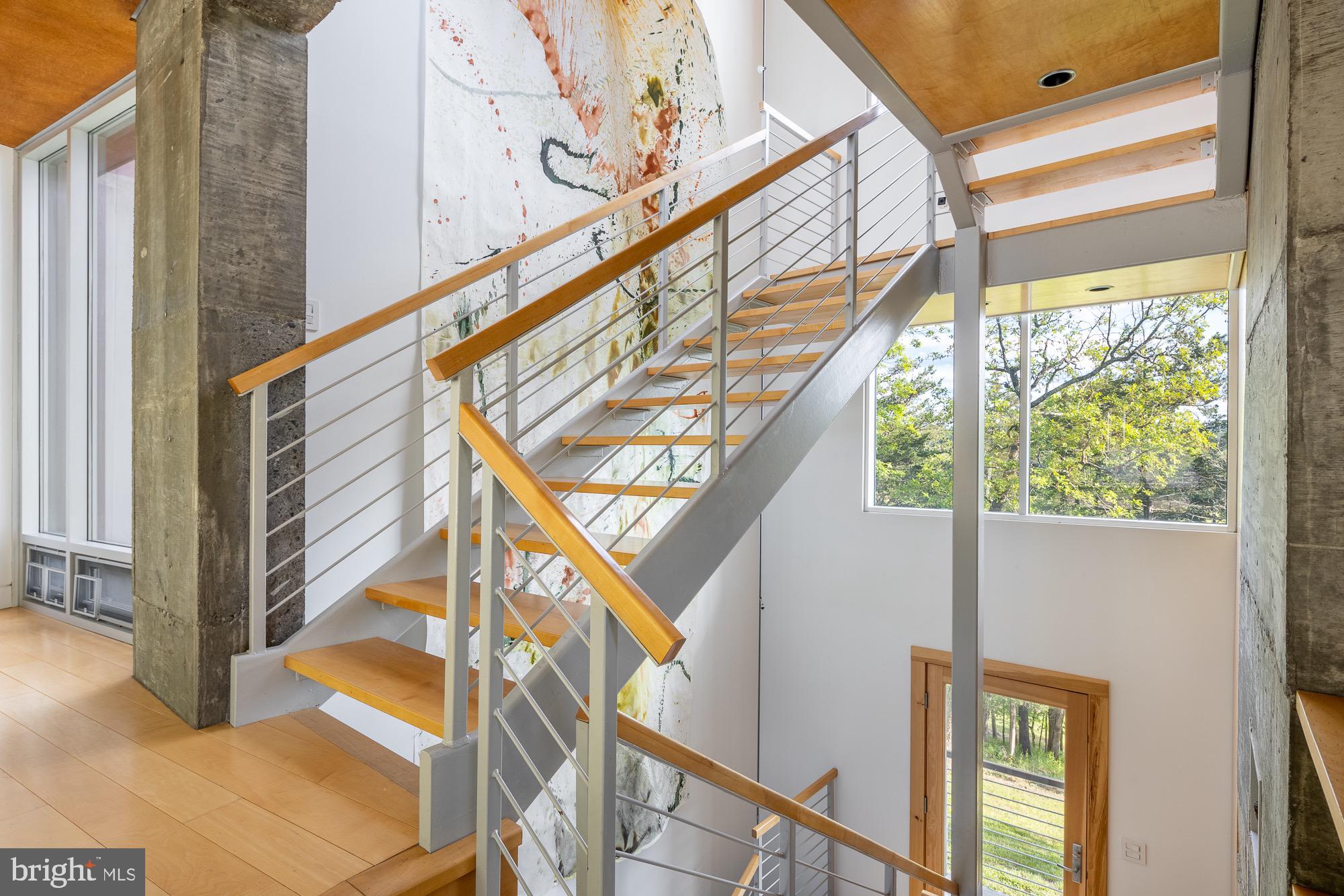 CREST RIVER FARMS - Residential