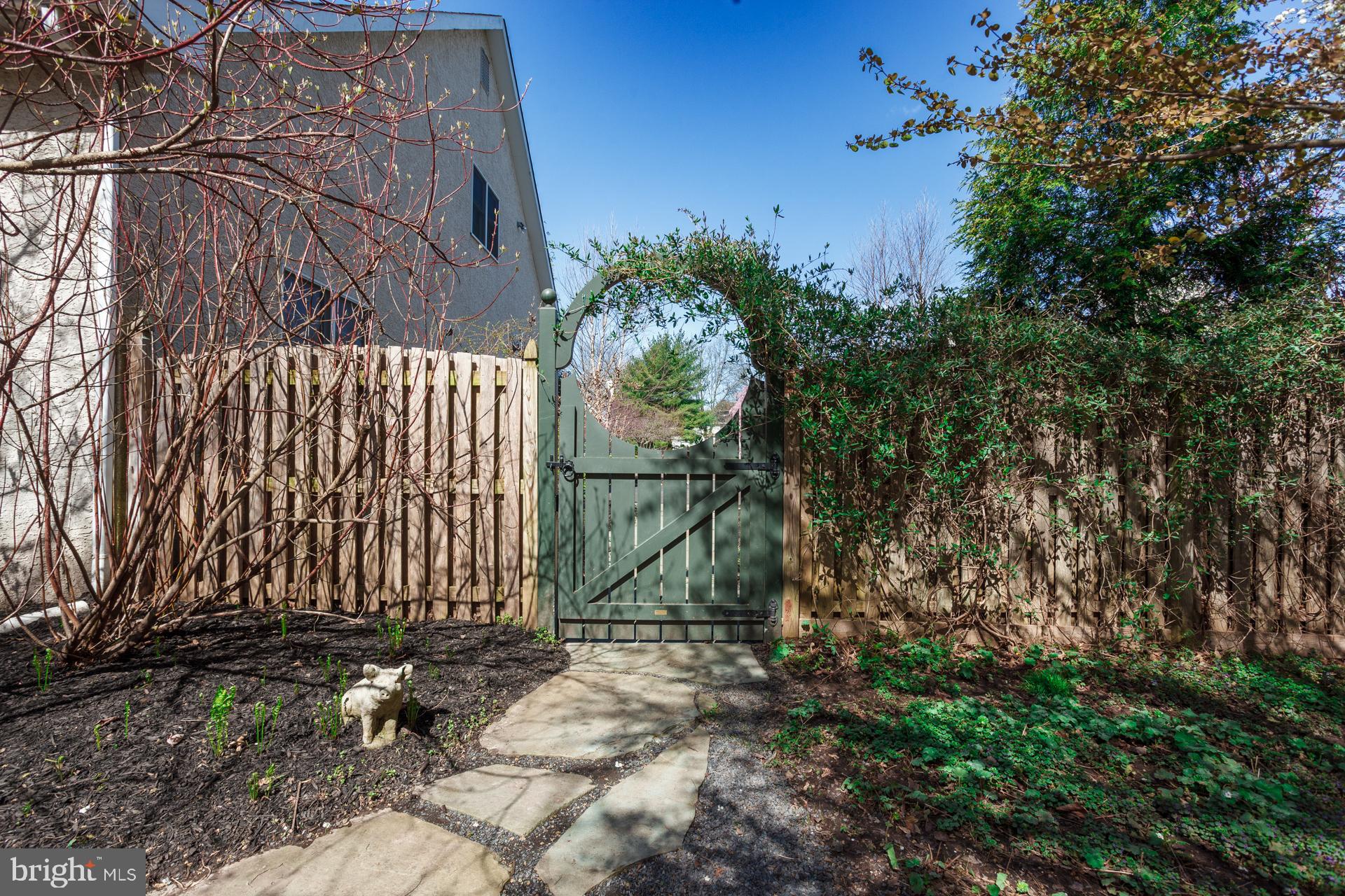 HEATHER RIDGE - Residential