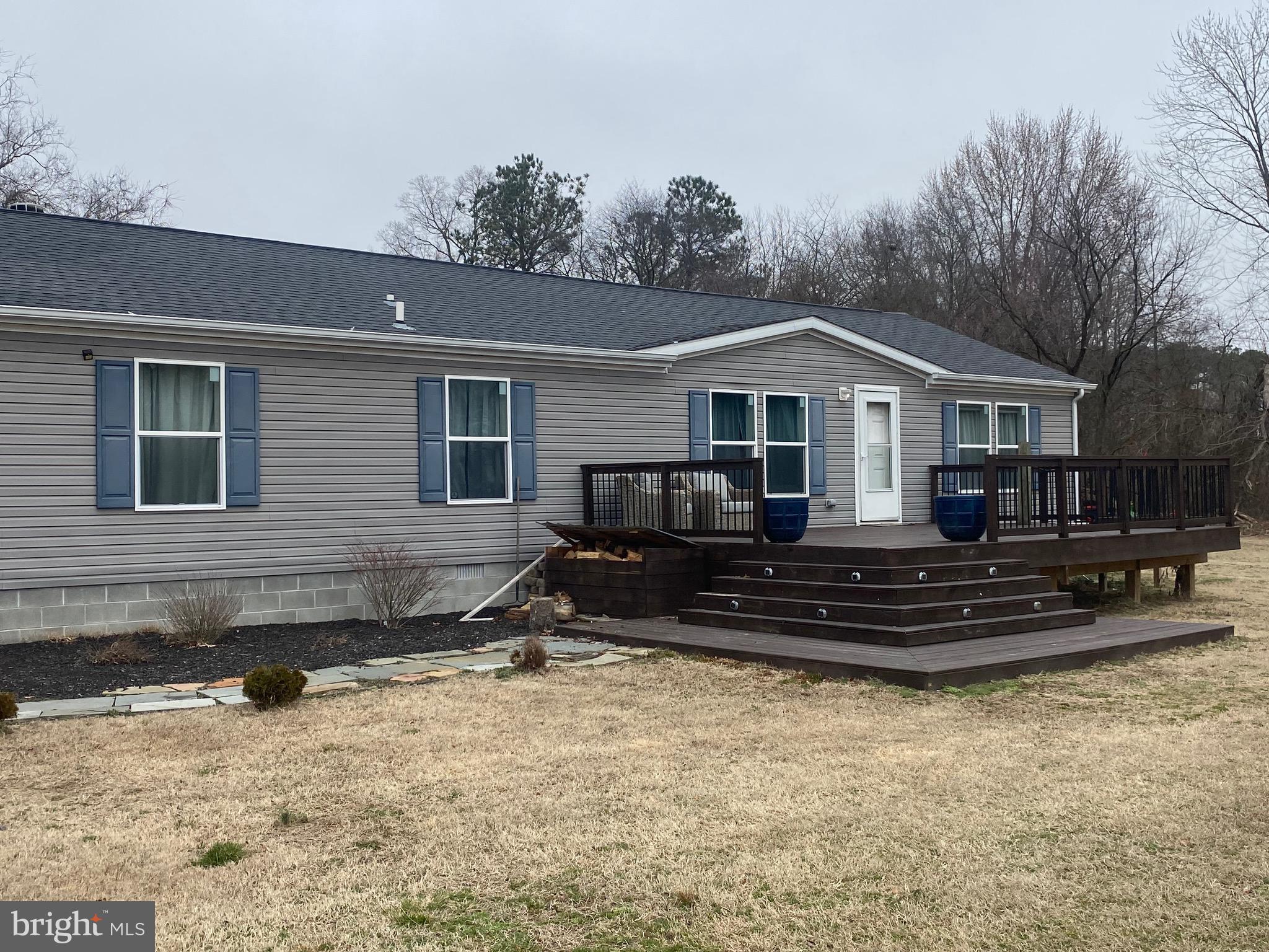 9415 CHERRY TREE LANE