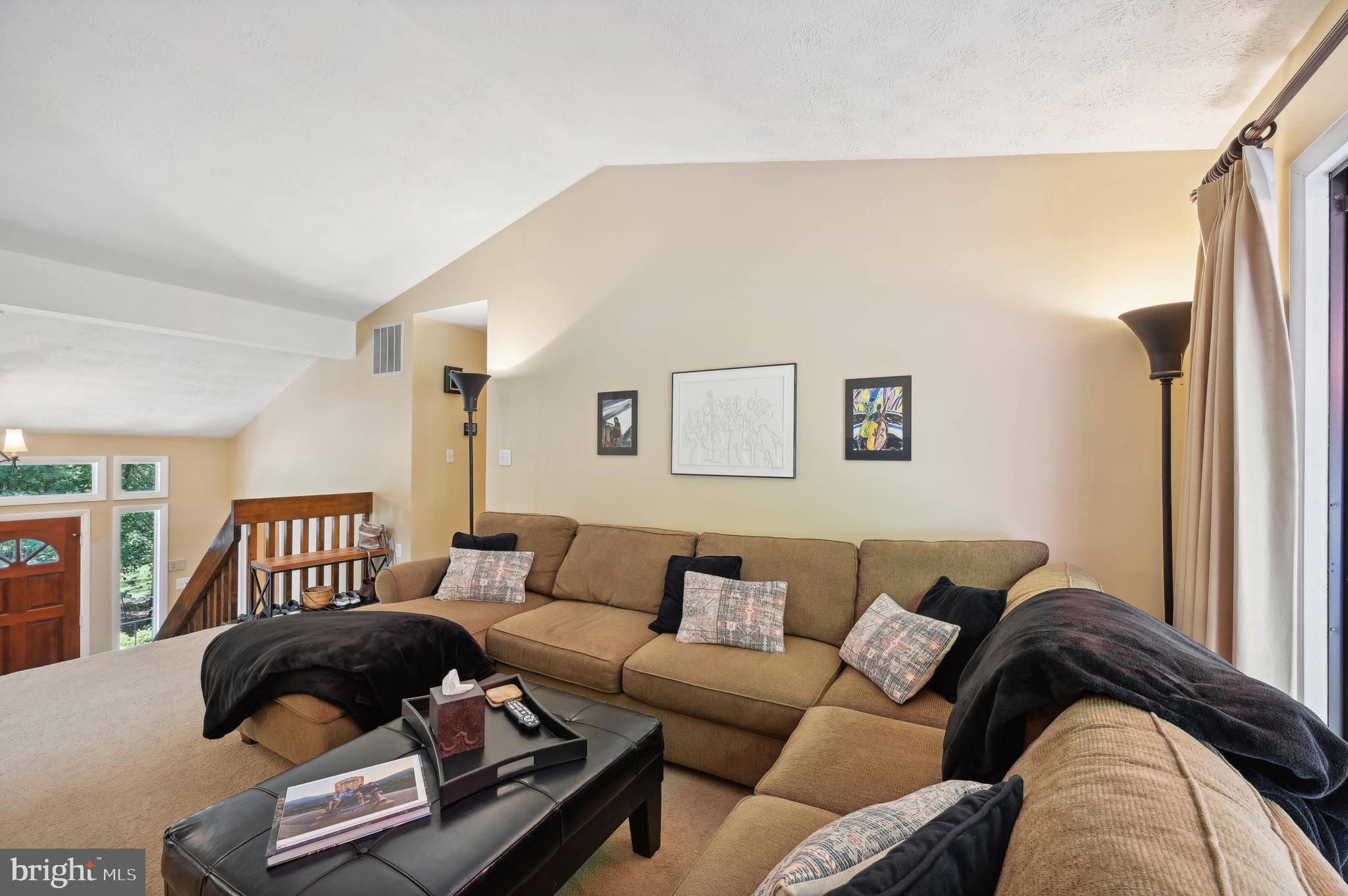 BRETTON WOODS - Residential