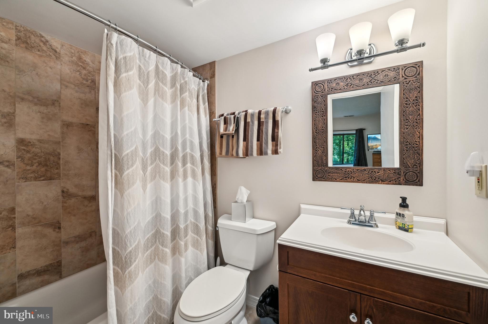 BRETTON WOODS - Residential