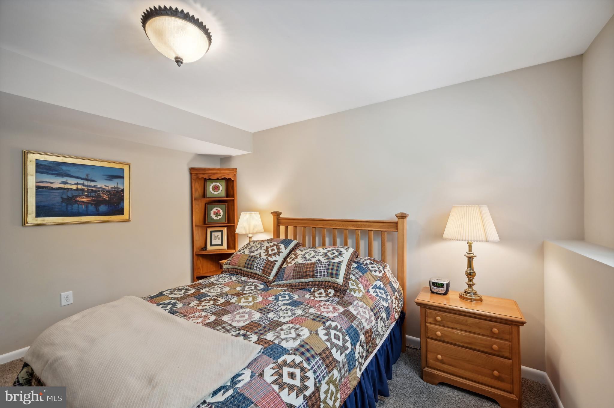 BRETTON WOODS - Residential