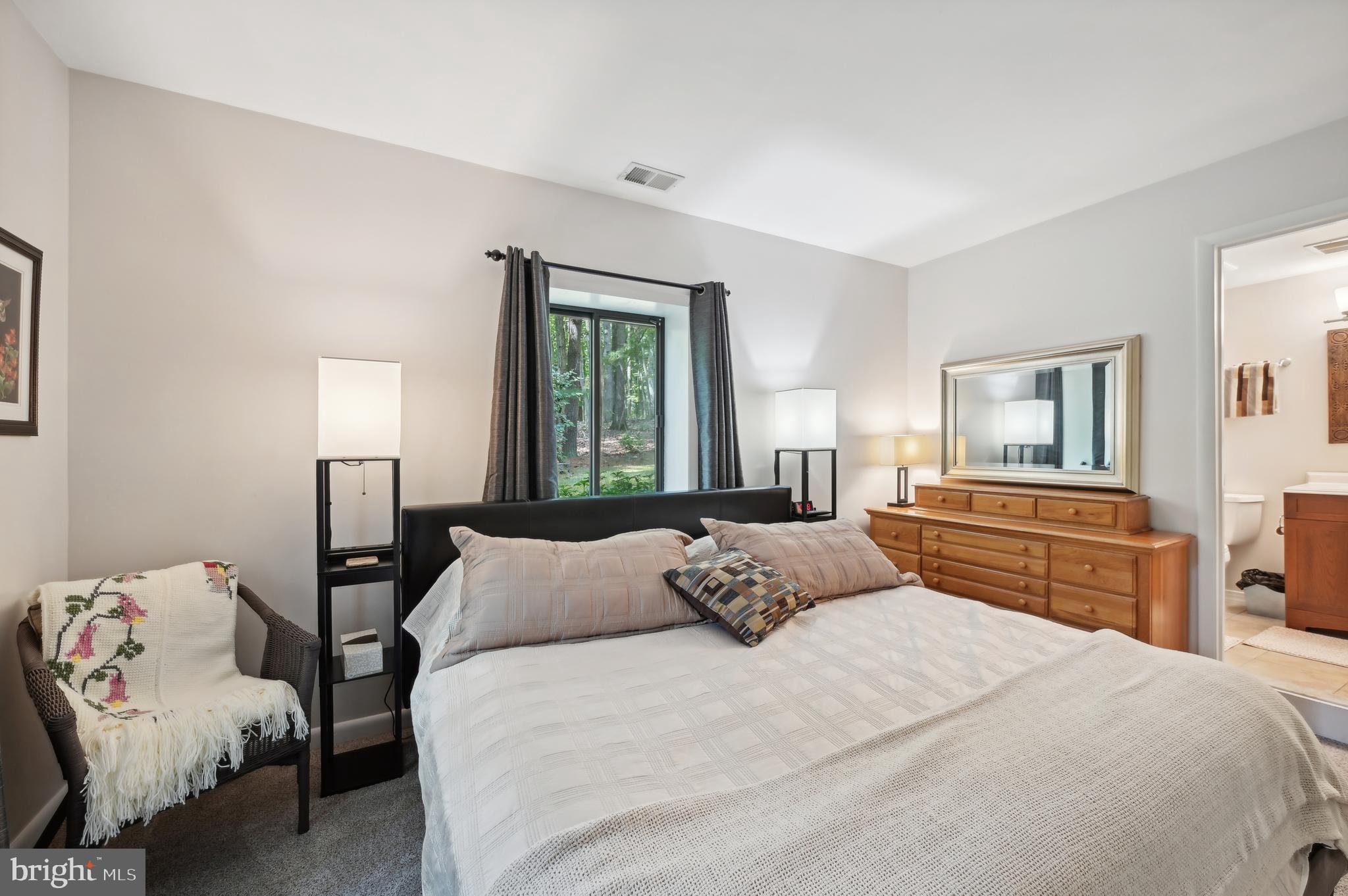 BRETTON WOODS - Residential