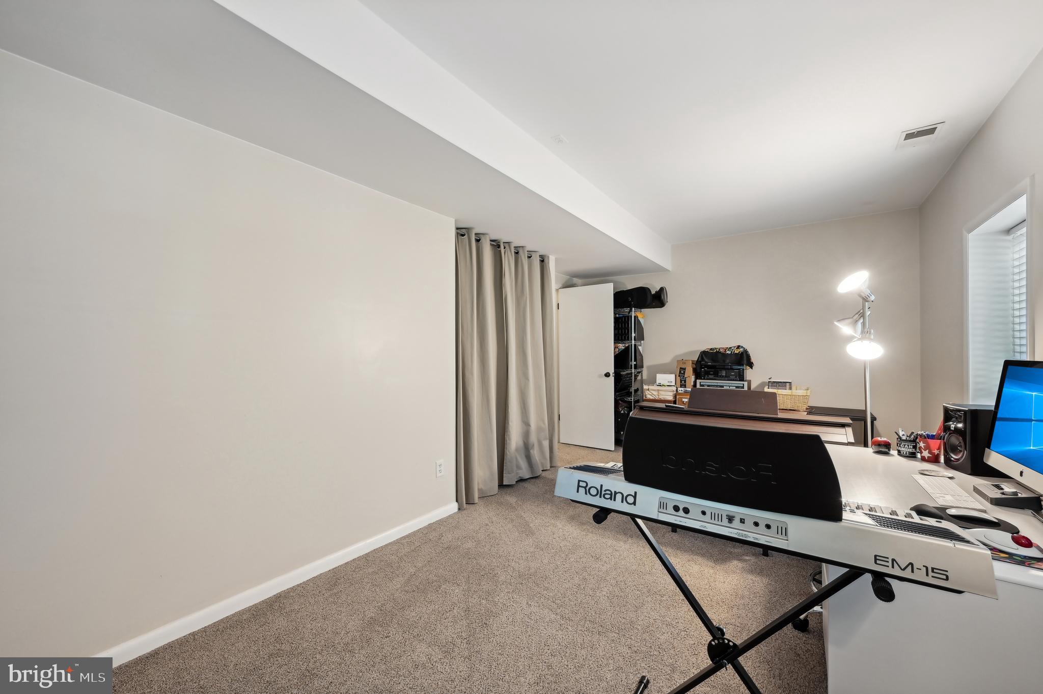 BRETTON WOODS - Residential