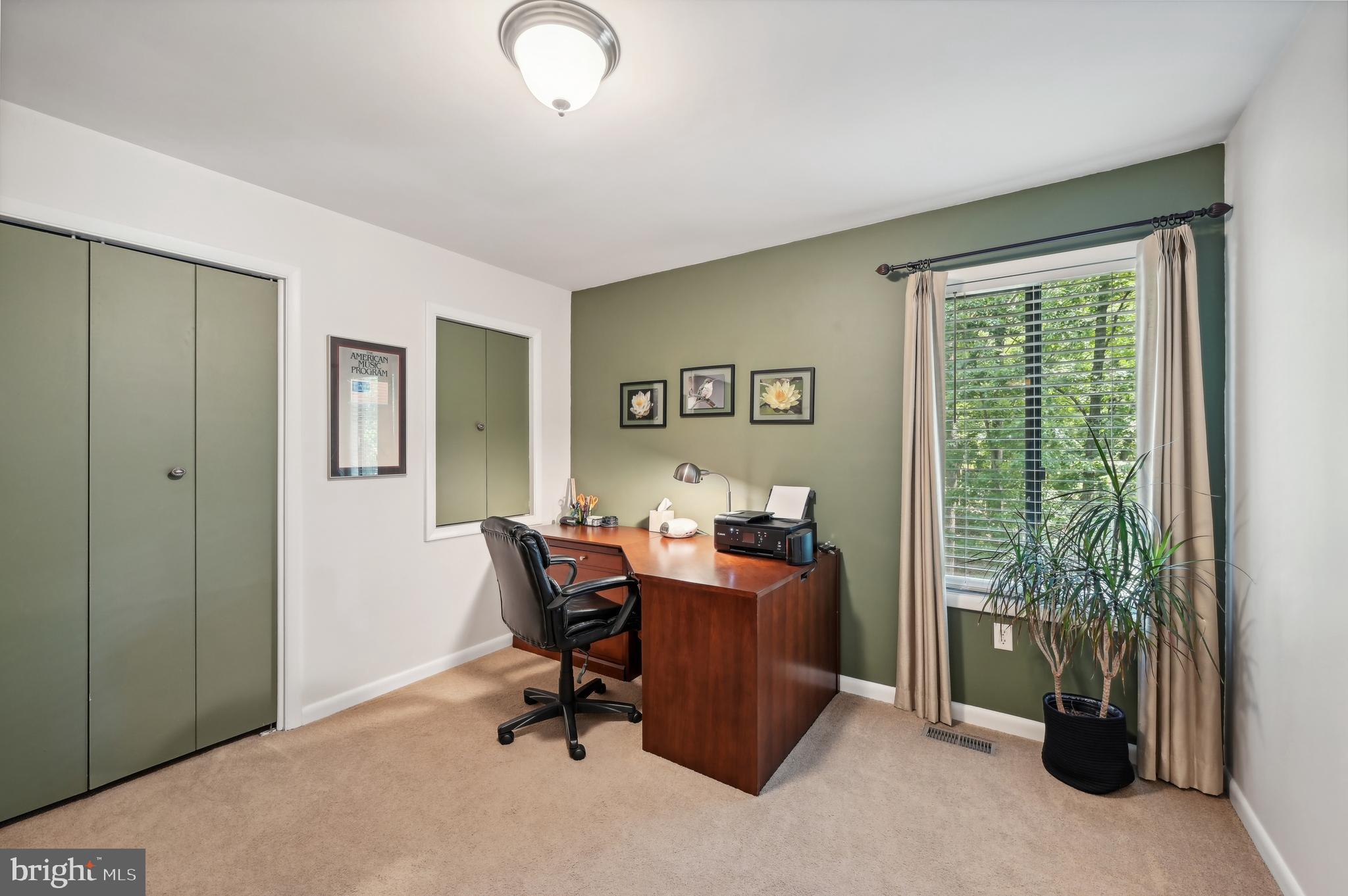 BRETTON WOODS - Residential