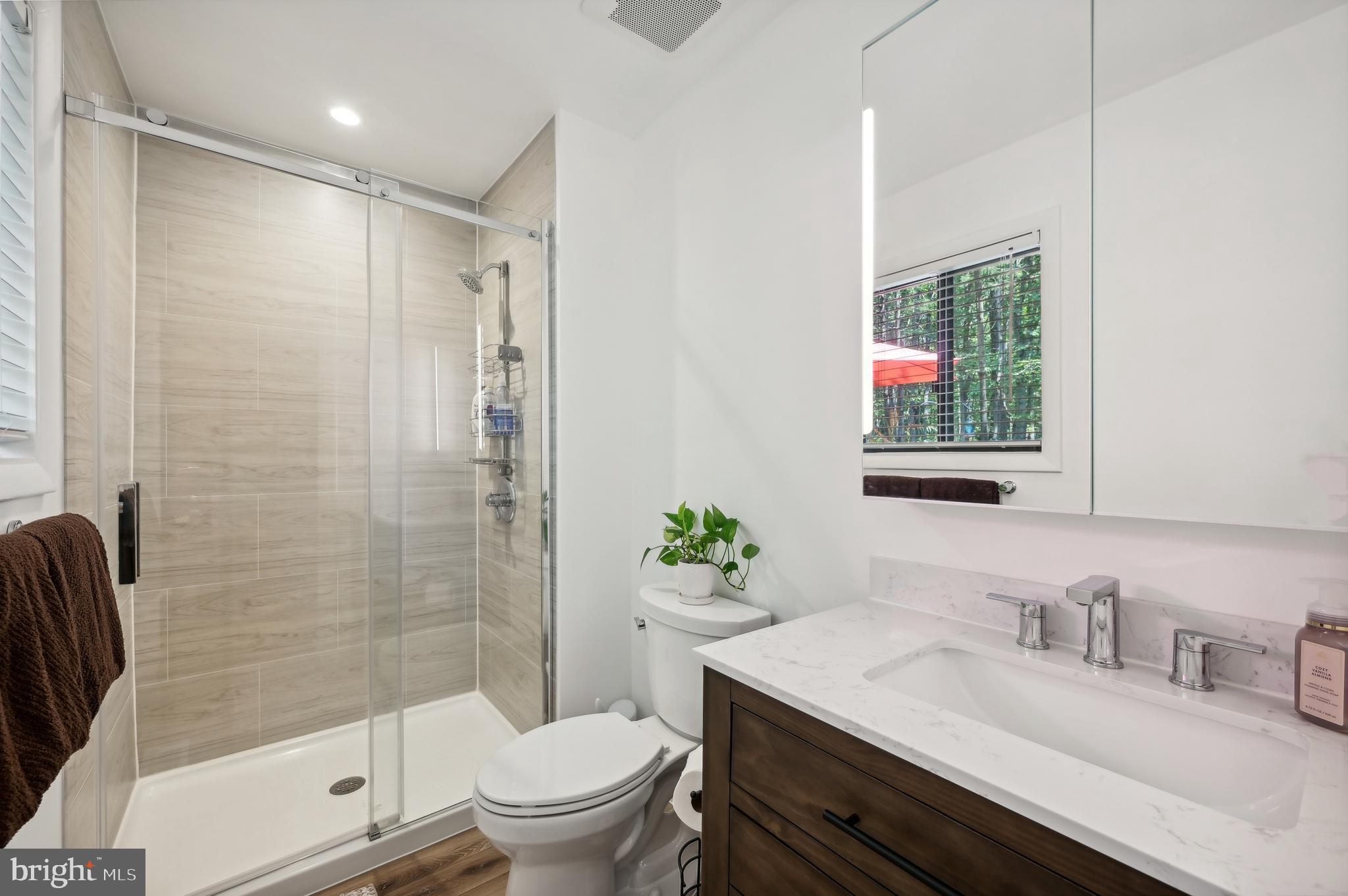 BRETTON WOODS - Residential