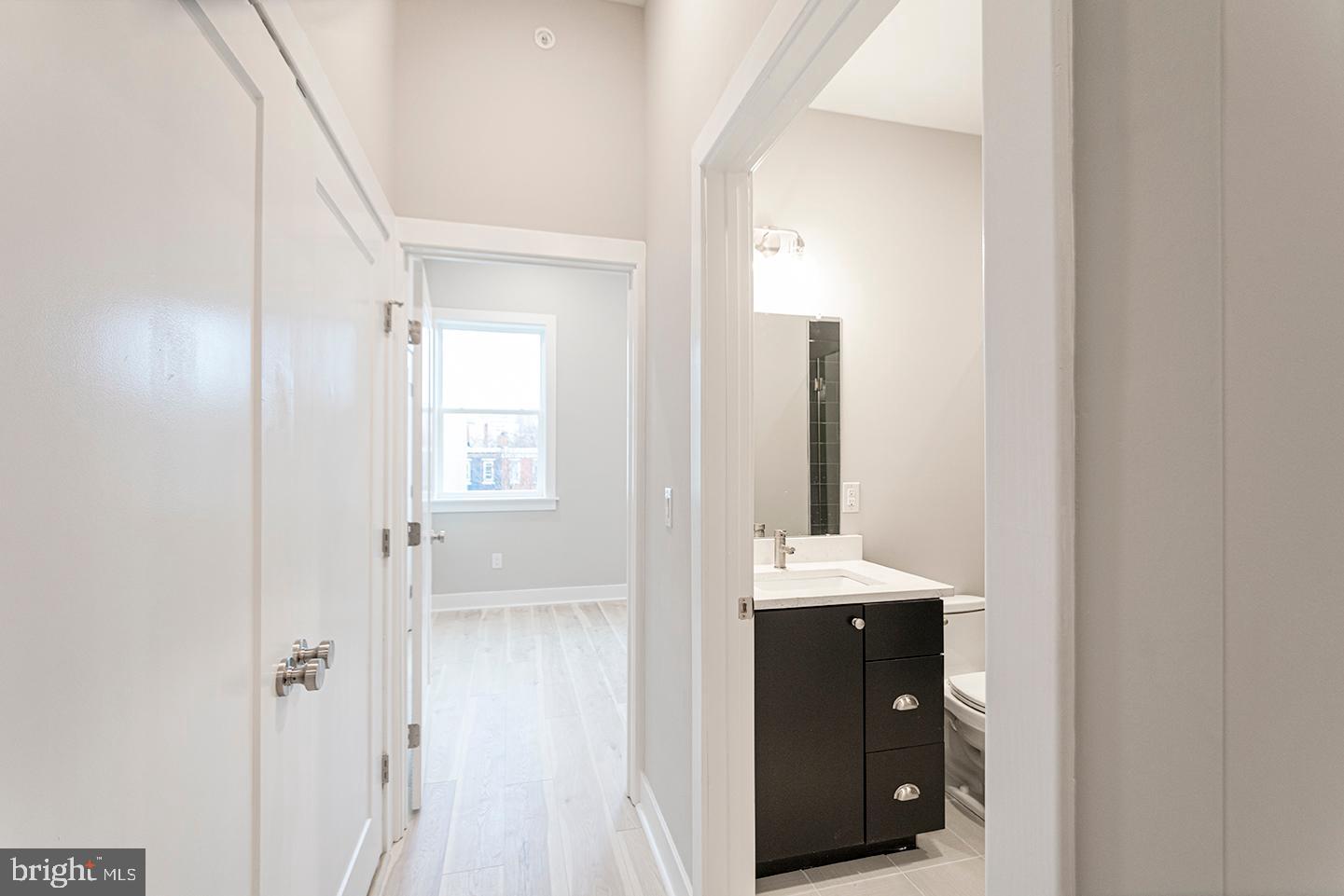 TEMPLE UNIVERSITY - Residential Lease