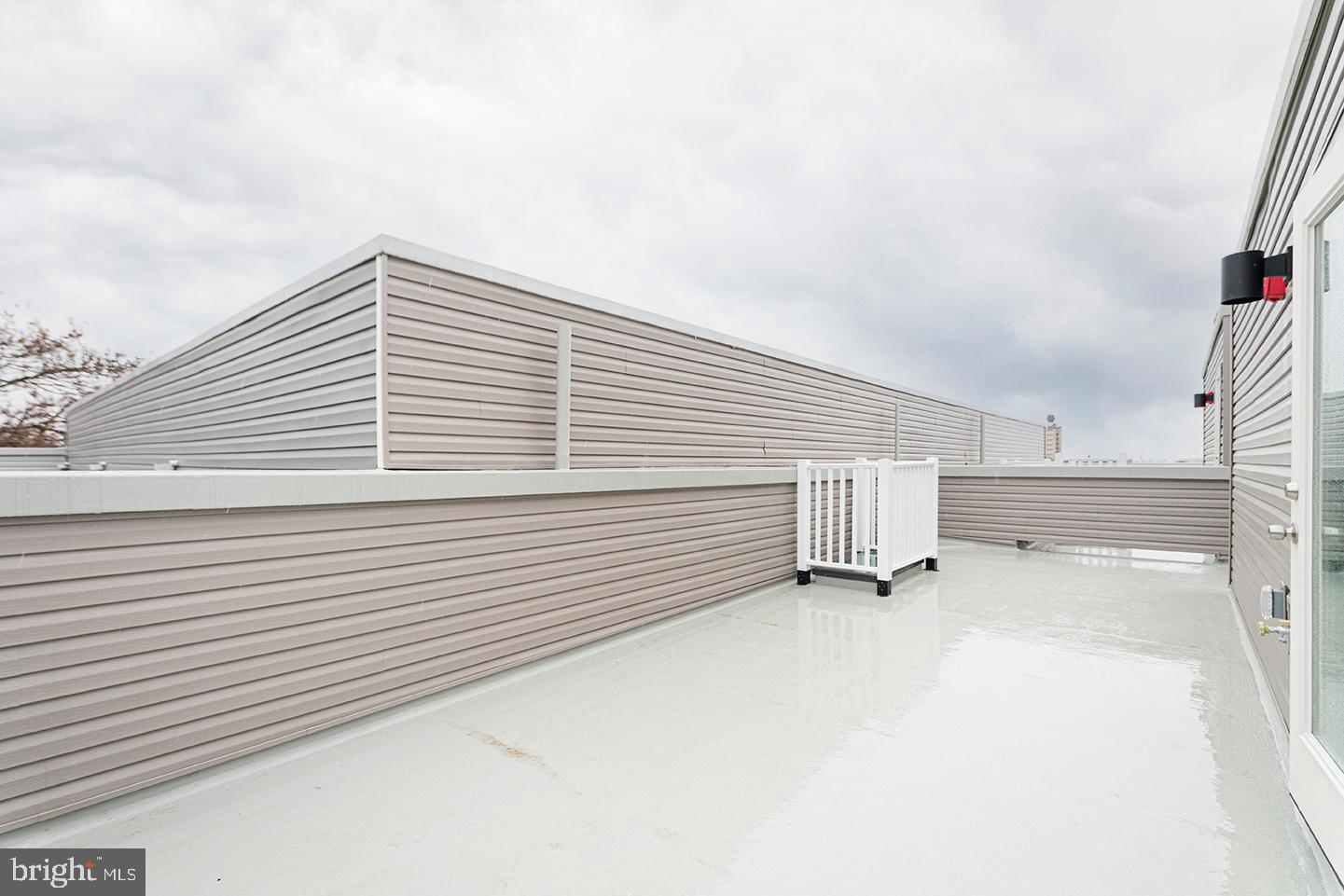 TEMPLE UNIVERSITY - Residential Lease