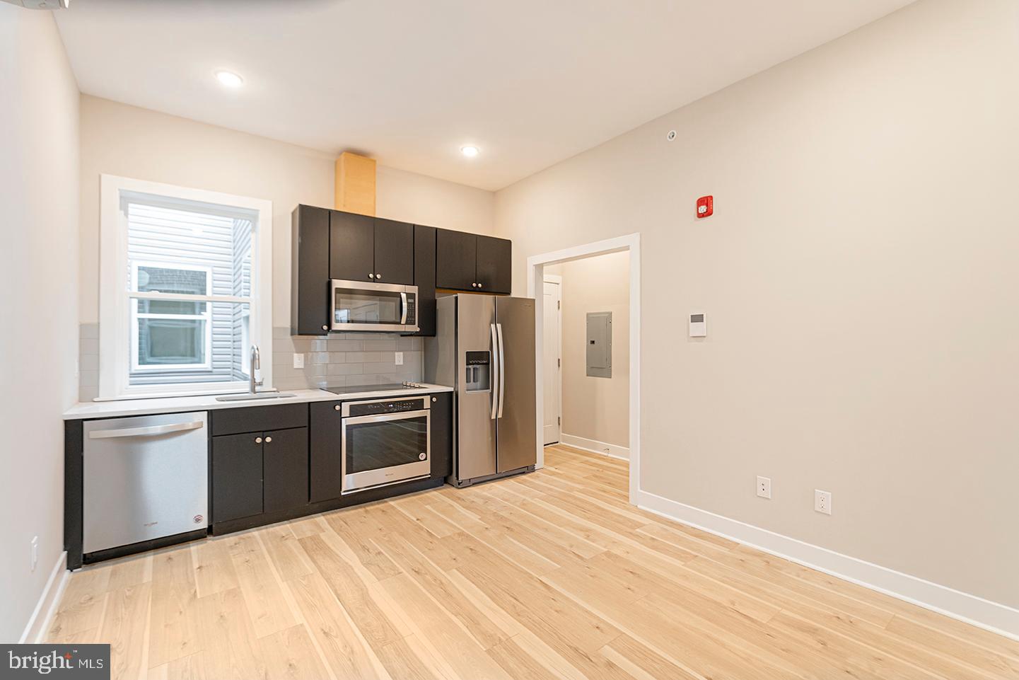 TEMPLE UNIVERSITY - Residential Lease