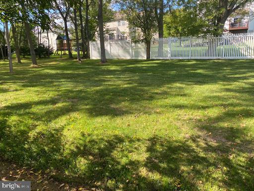 TOWNS EDGE - Residential