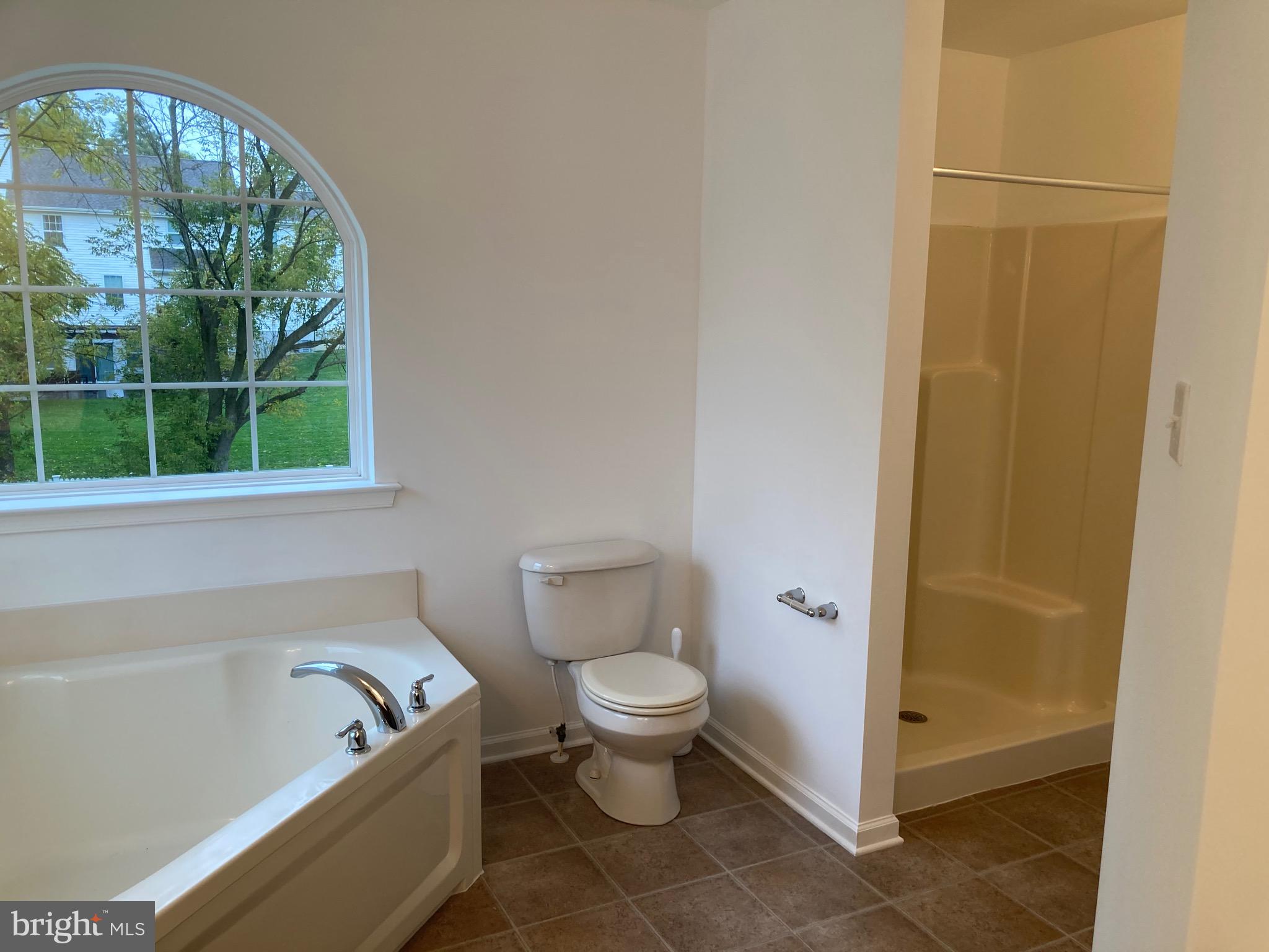 TOWNS EDGE - Residential