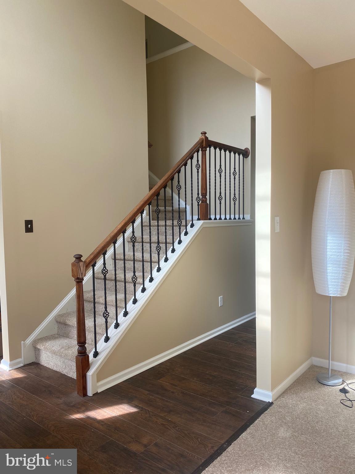 TOWNS EDGE - Residential