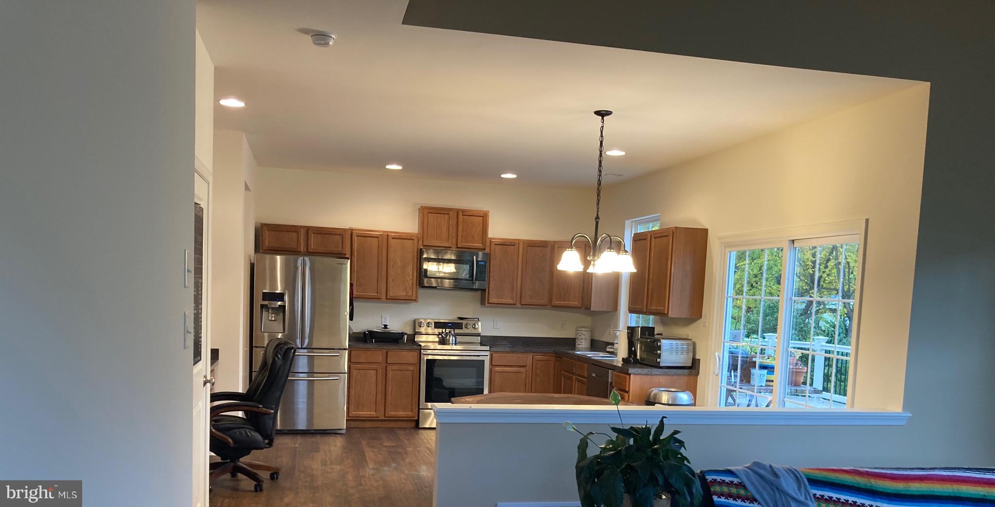 TOWNS EDGE - Residential