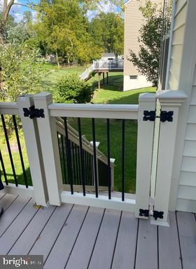 TOWNS EDGE - Residential