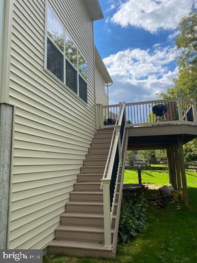 TOWNS EDGE - Residential