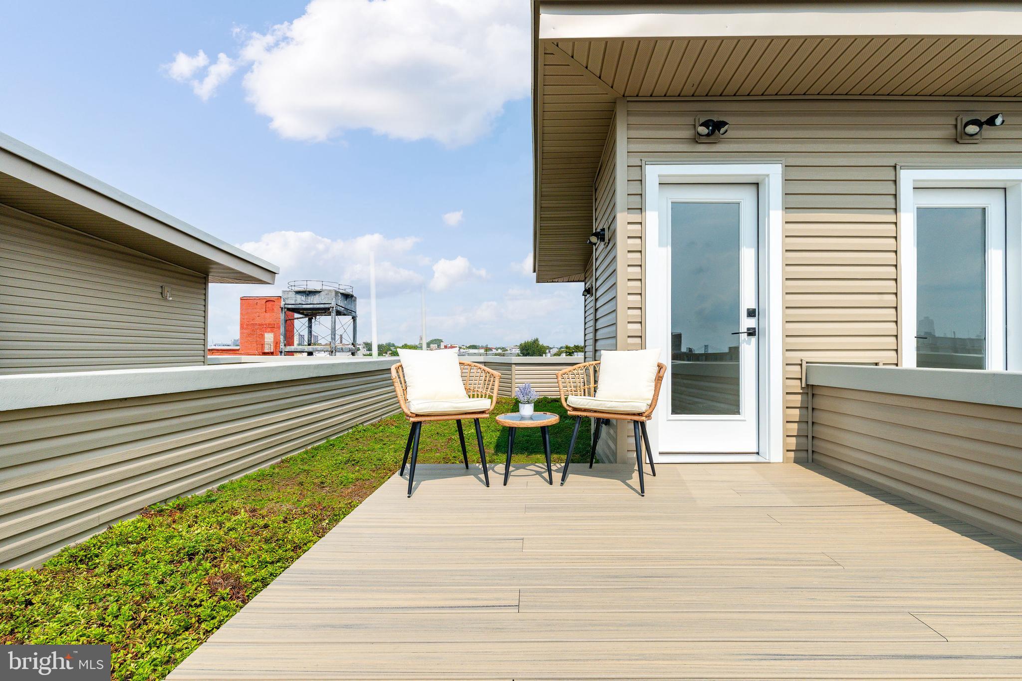 OLDE KENSINGTON - Residential