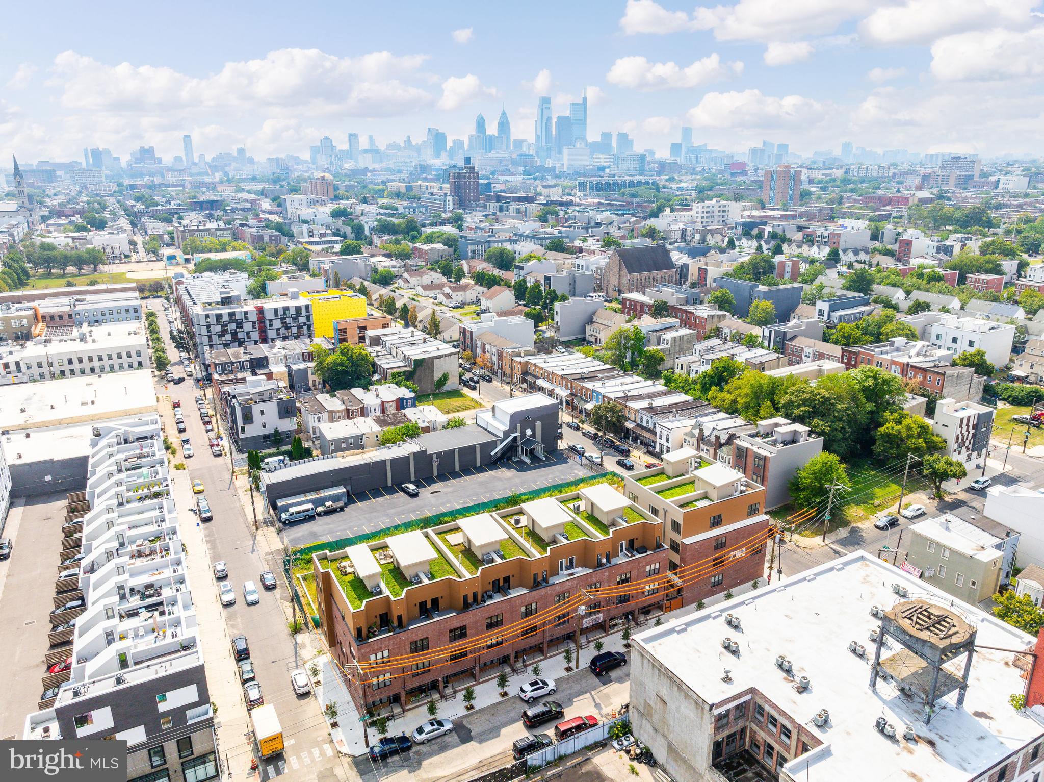 OLDE KENSINGTON - Residential